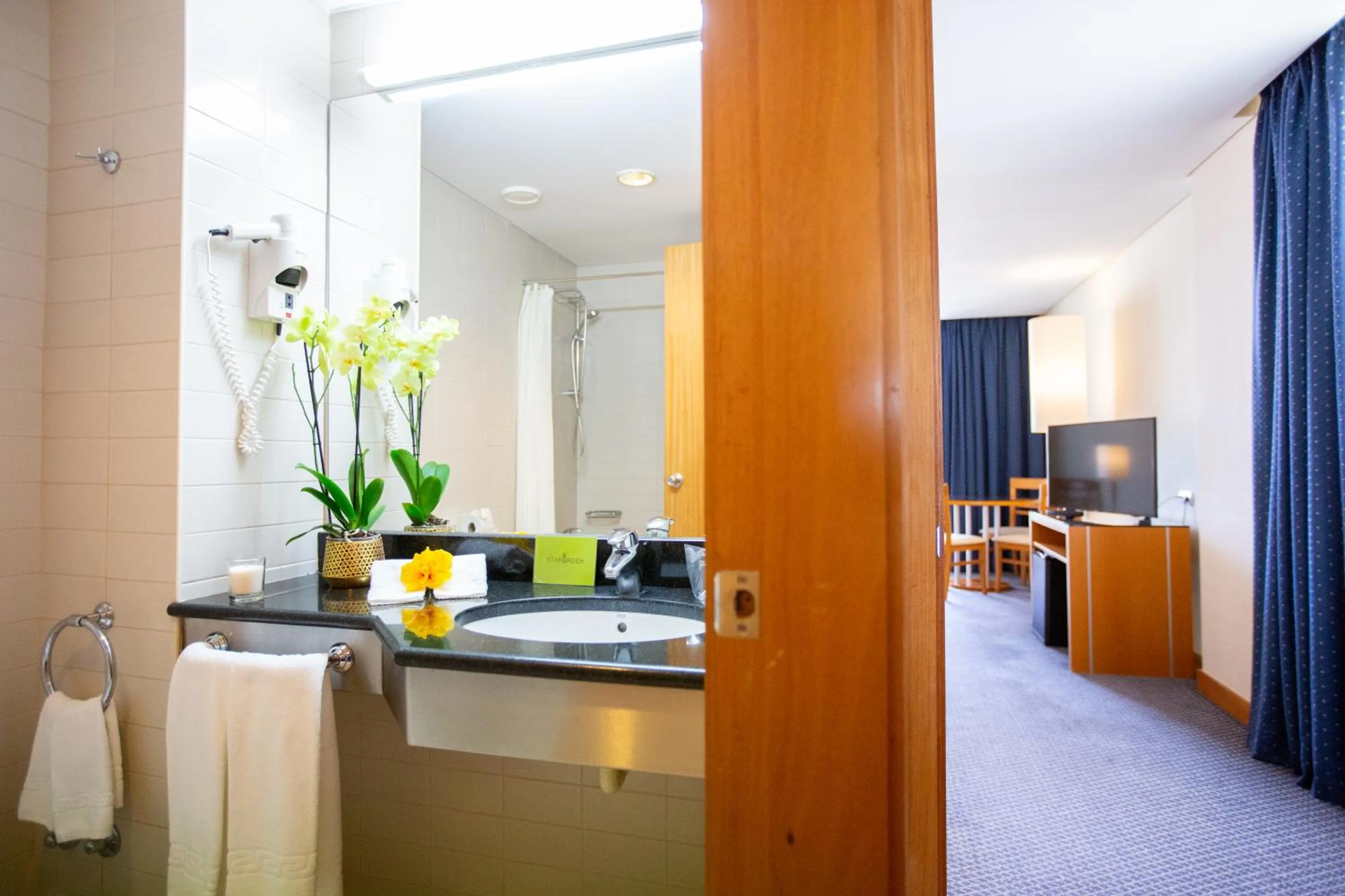 Bathroom in MS Vila Nova