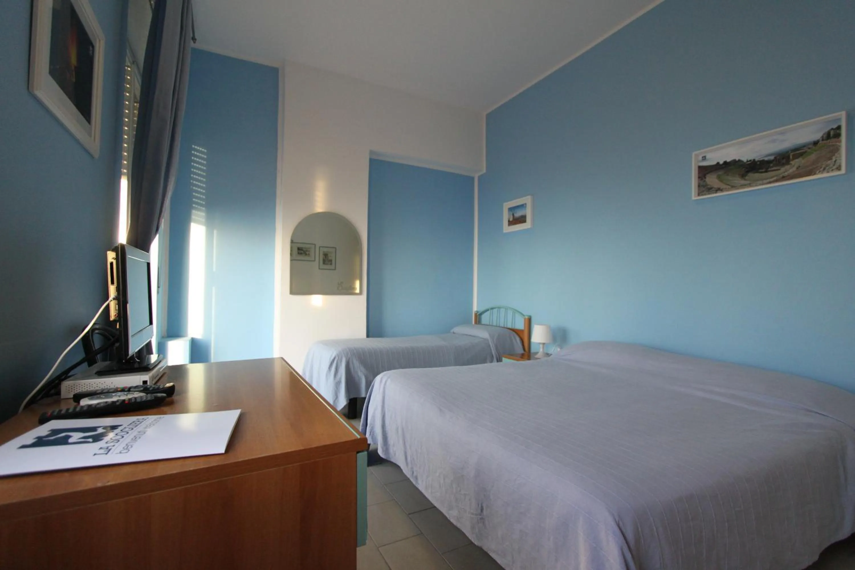 Photo of the whole room in Hotel Ristorante La Scogliera - NUOVA GESTIONE