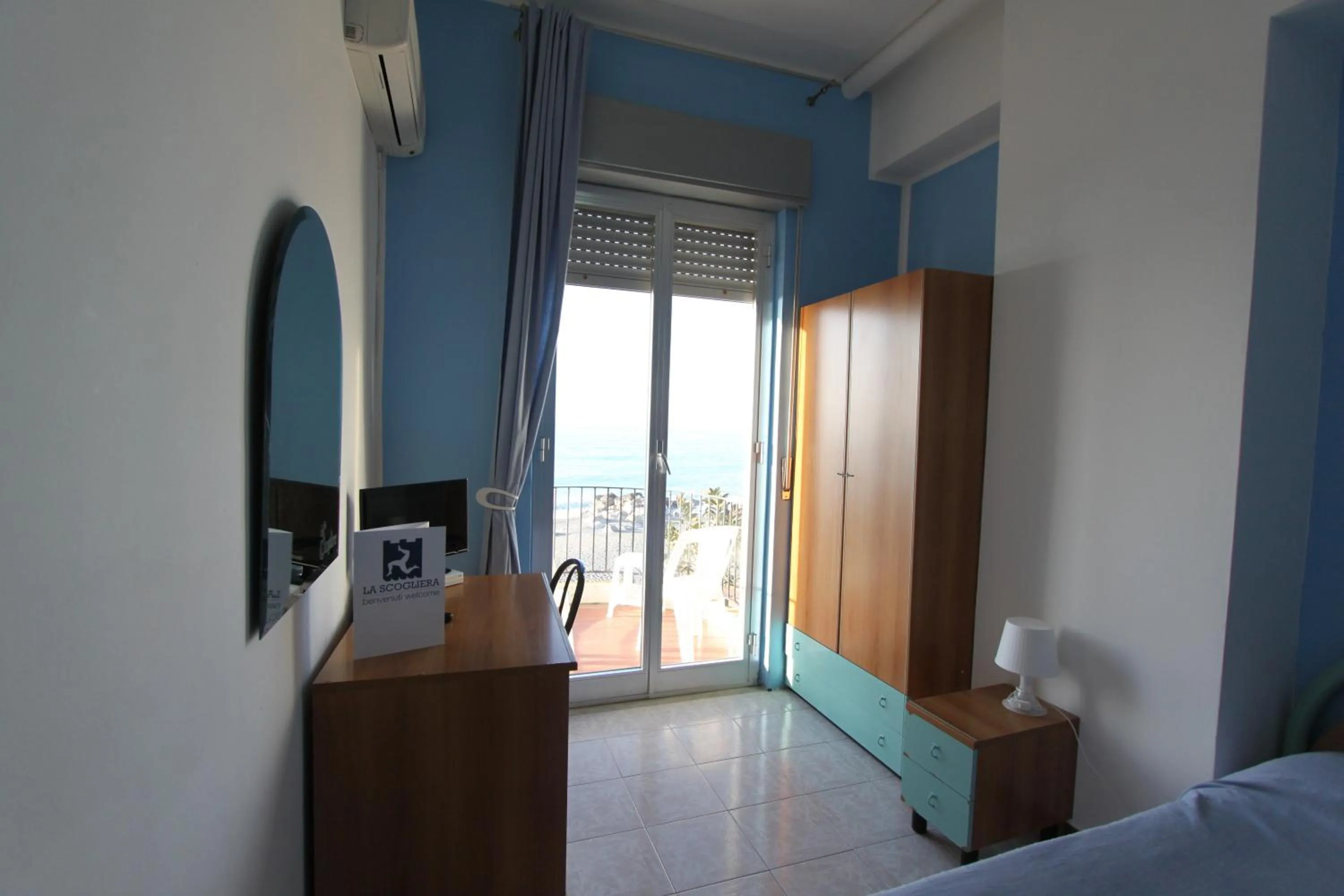 Balcony/Terrace in Hotel Ristorante La Scogliera - NUOVA GESTIONE