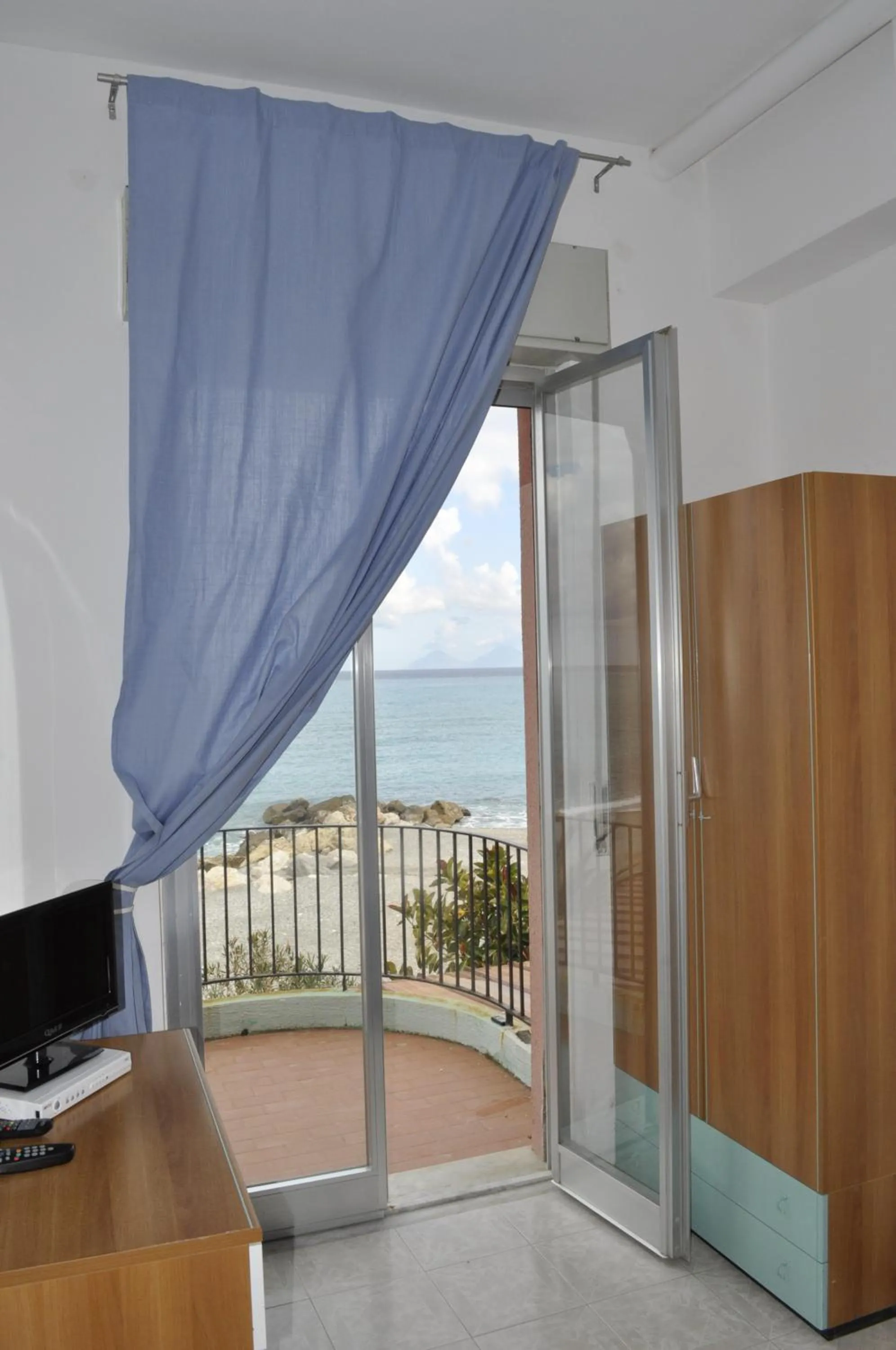 Sea view in Hotel Ristorante La Scogliera - NUOVA GESTIONE