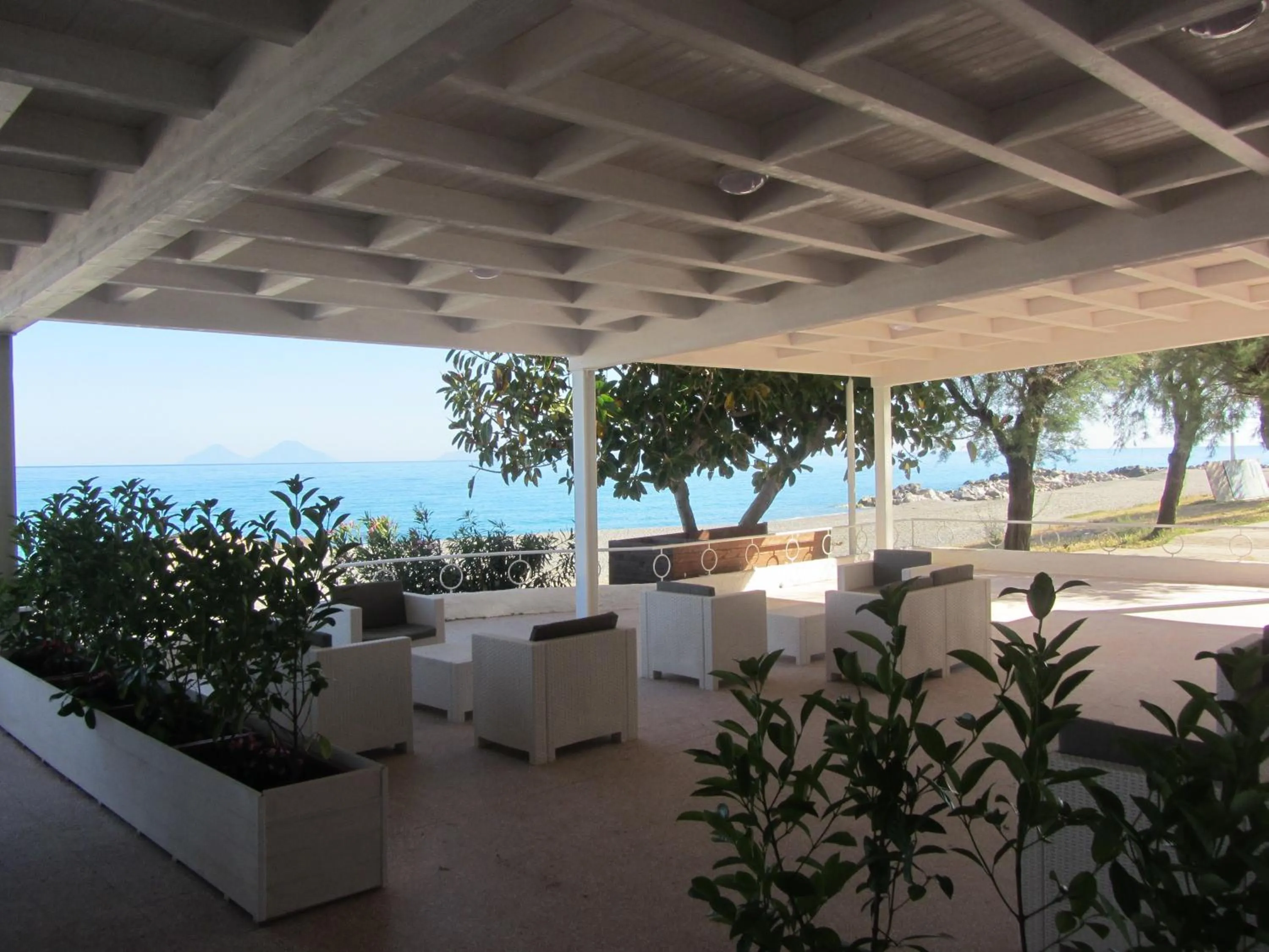 Lounge or bar in Hotel Ristorante La Scogliera - NUOVA GESTIONE