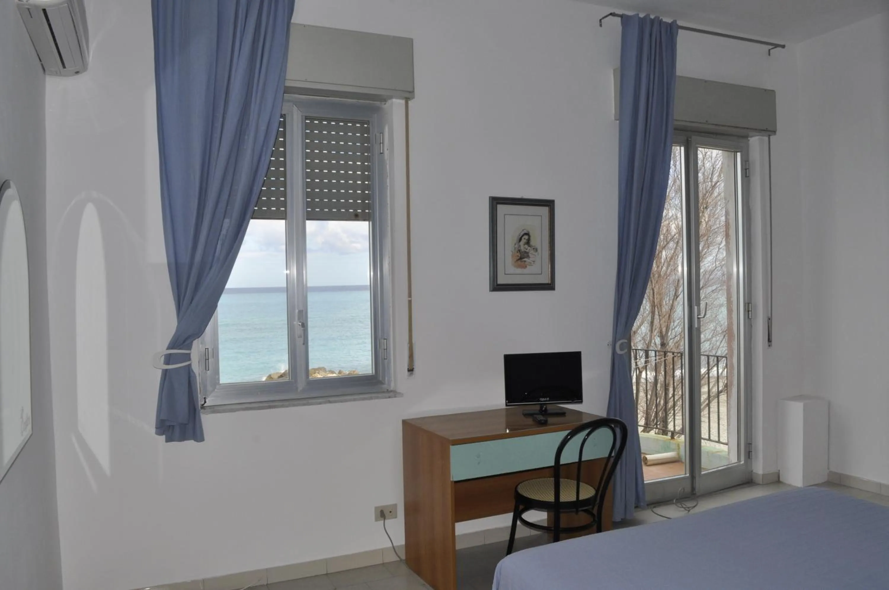 Sea view in Hotel Ristorante La Scogliera - NUOVA GESTIONE