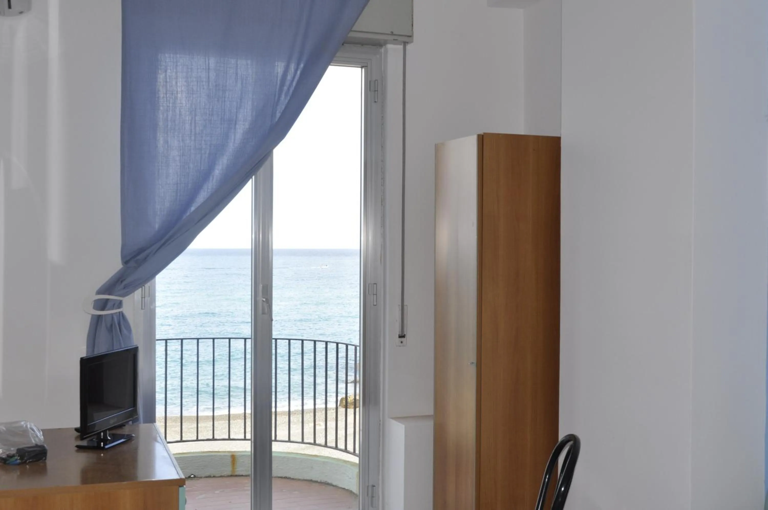 Sea view in Hotel Ristorante La Scogliera - NUOVA GESTIONE