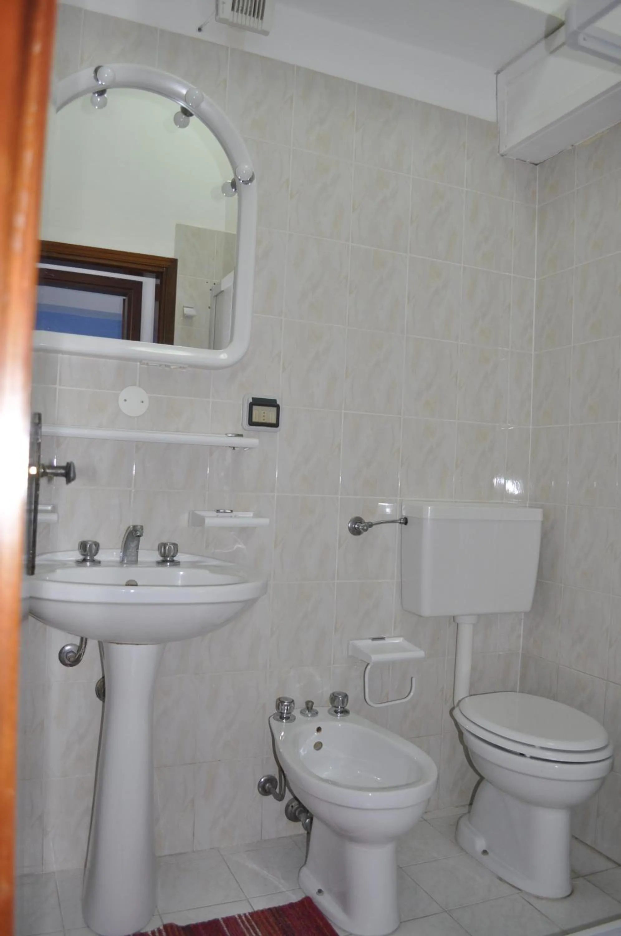 Bathroom in Hotel Ristorante La Scogliera - NUOVA GESTIONE