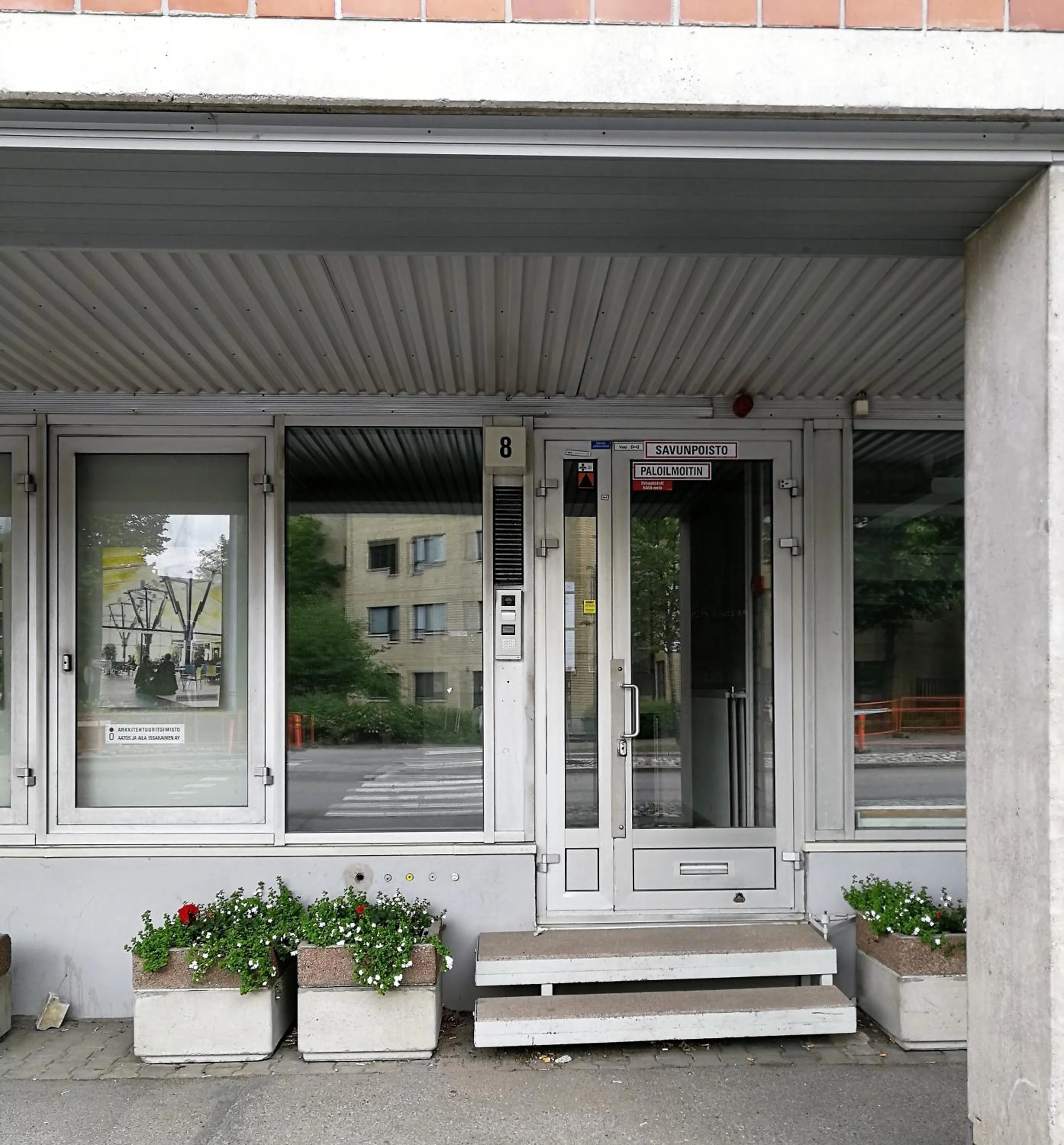 Facade/entrance in Hiisi Homes Helsinki Haaga