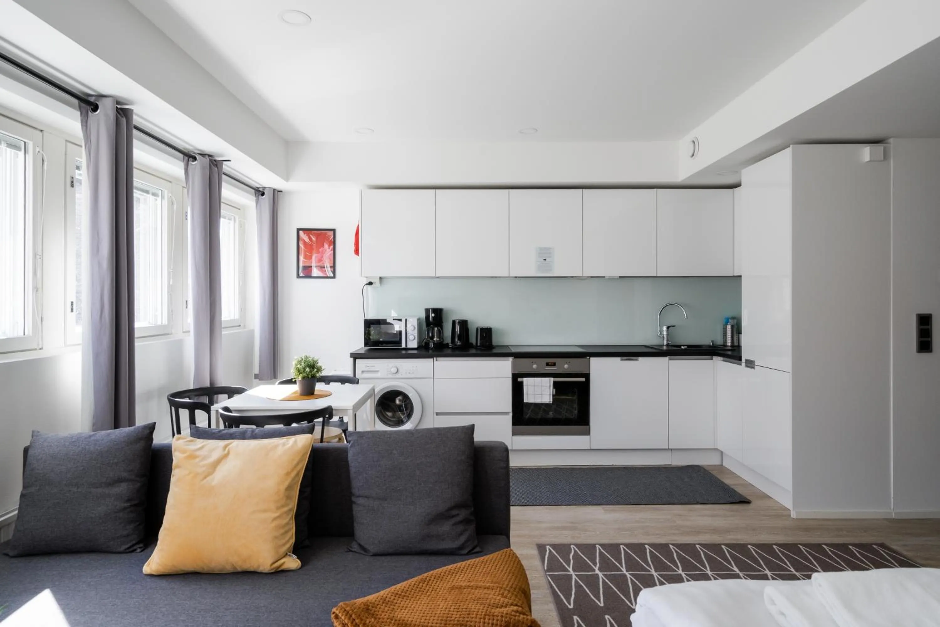 Photo of the whole room in Hiisi Homes Helsinki Haaga