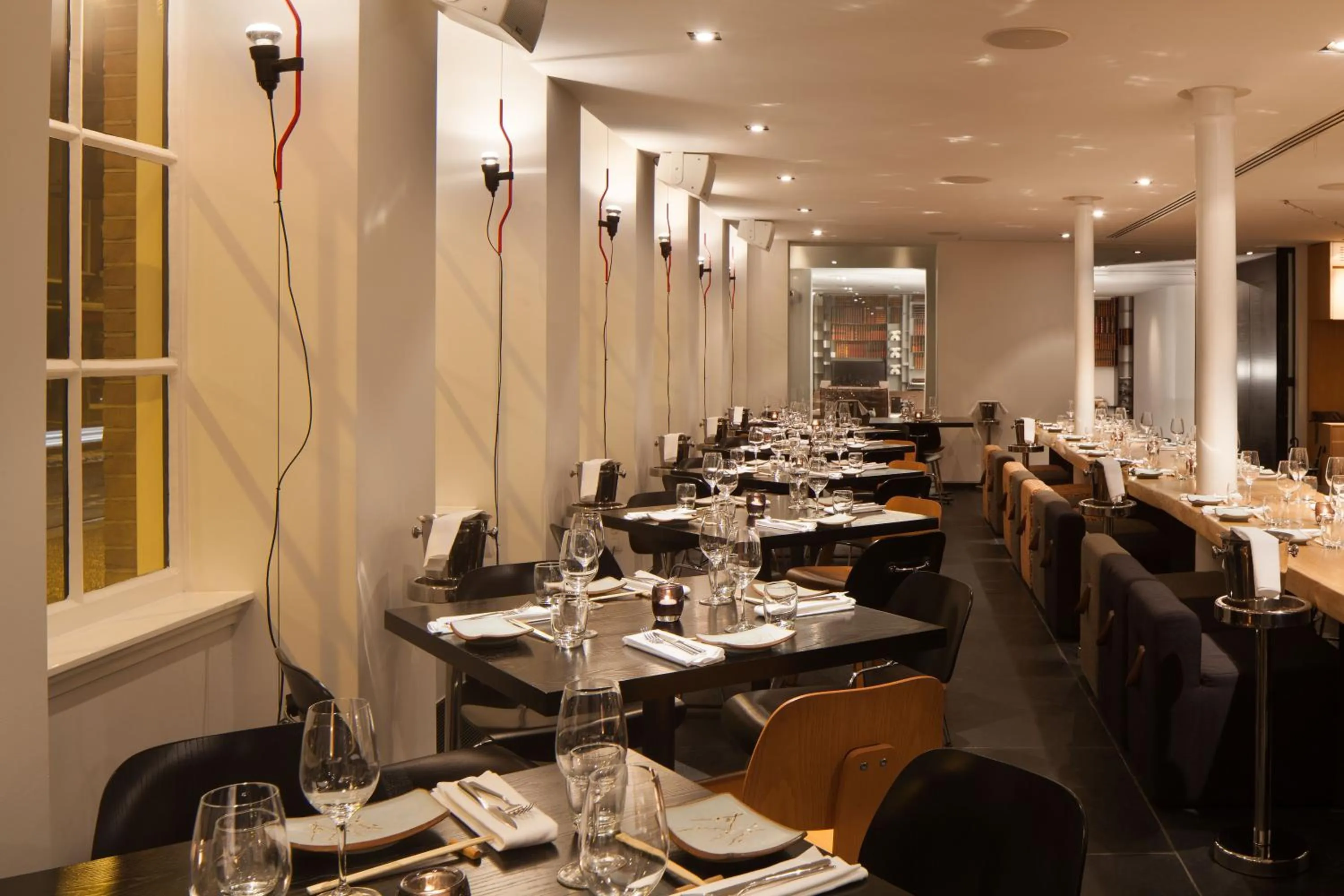 Restaurant/places to eat in Sir Albert Hotel, part of Sircle Collection