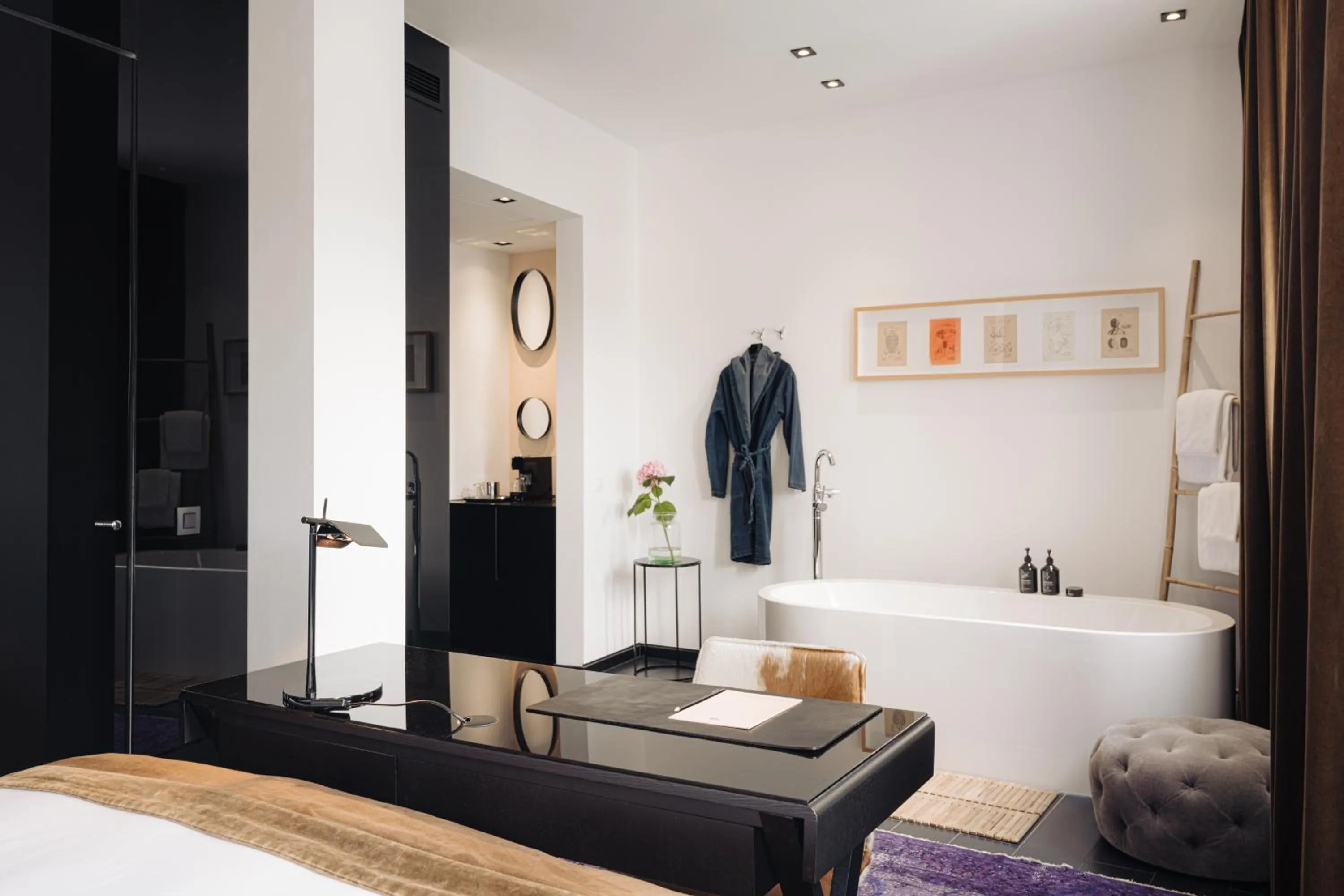 Bedroom, Bed in Sir Albert Hotel, part of Sircle Collection