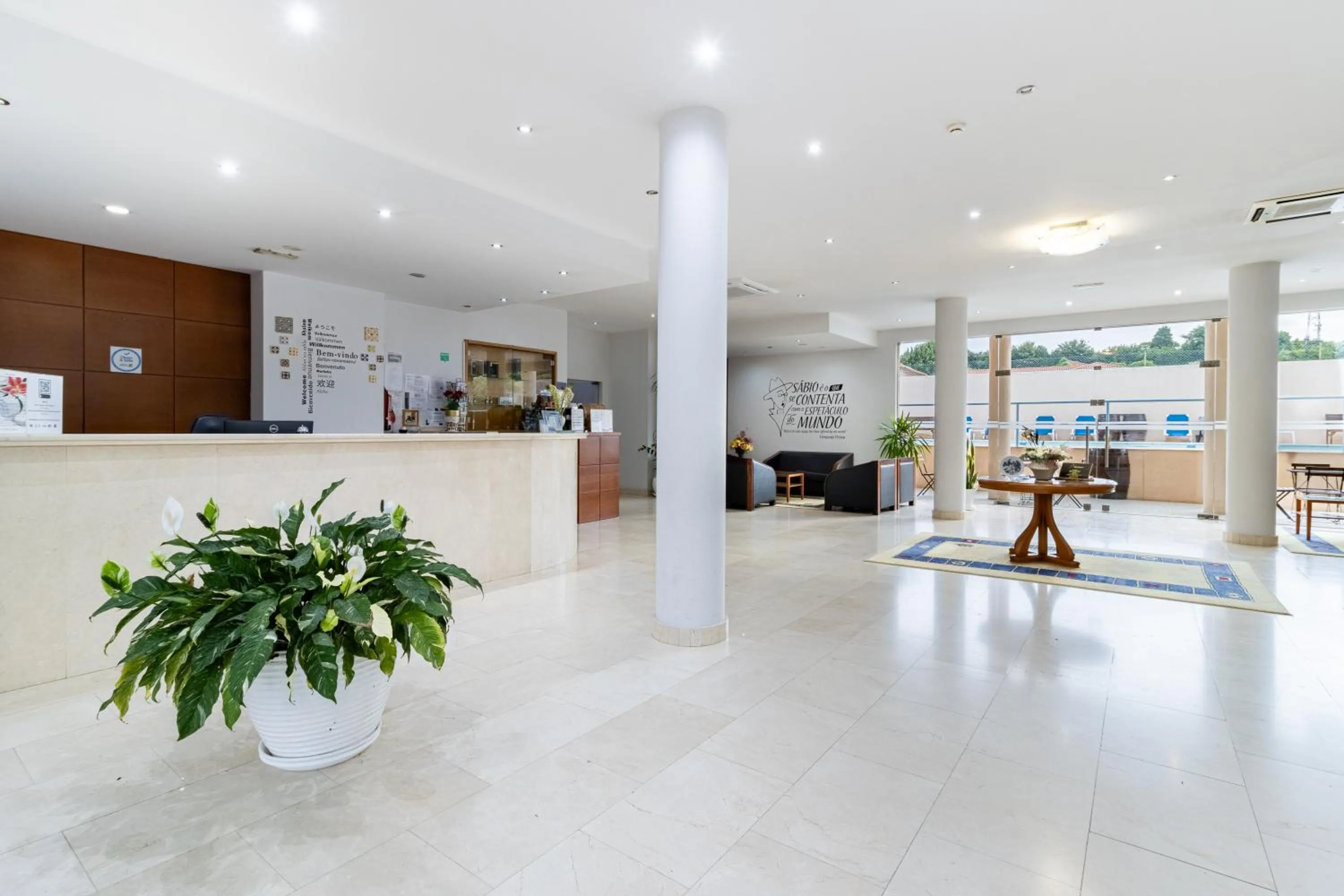 Lobby or reception in Hotel La Fontaine