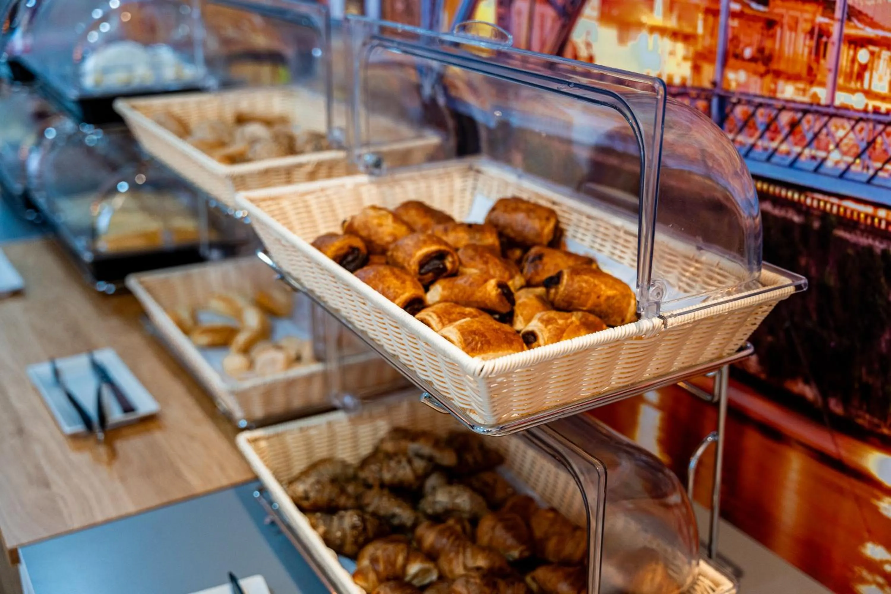 Buffet breakfast in Hotel La Fontaine