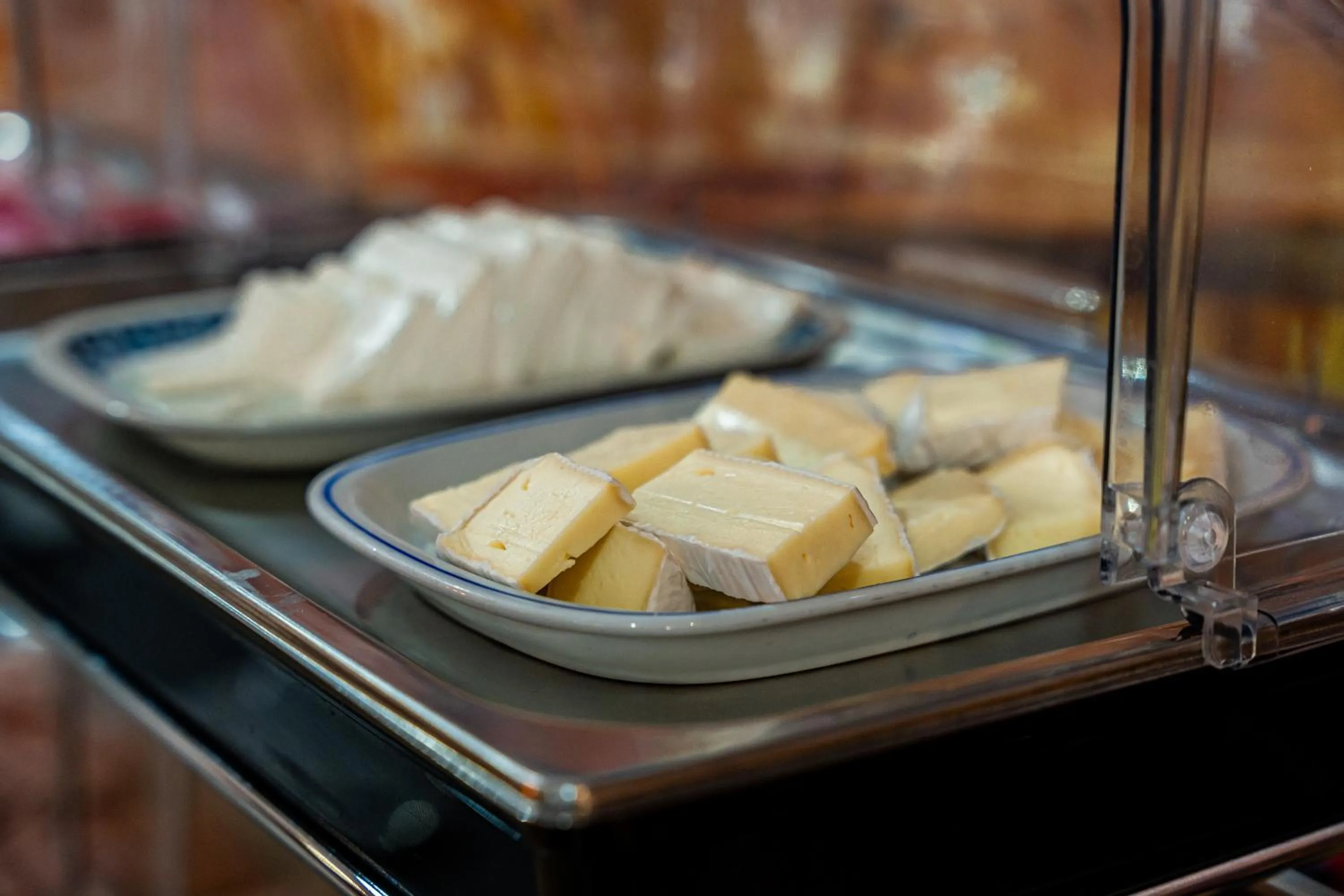 Buffet breakfast in Hotel La Fontaine
