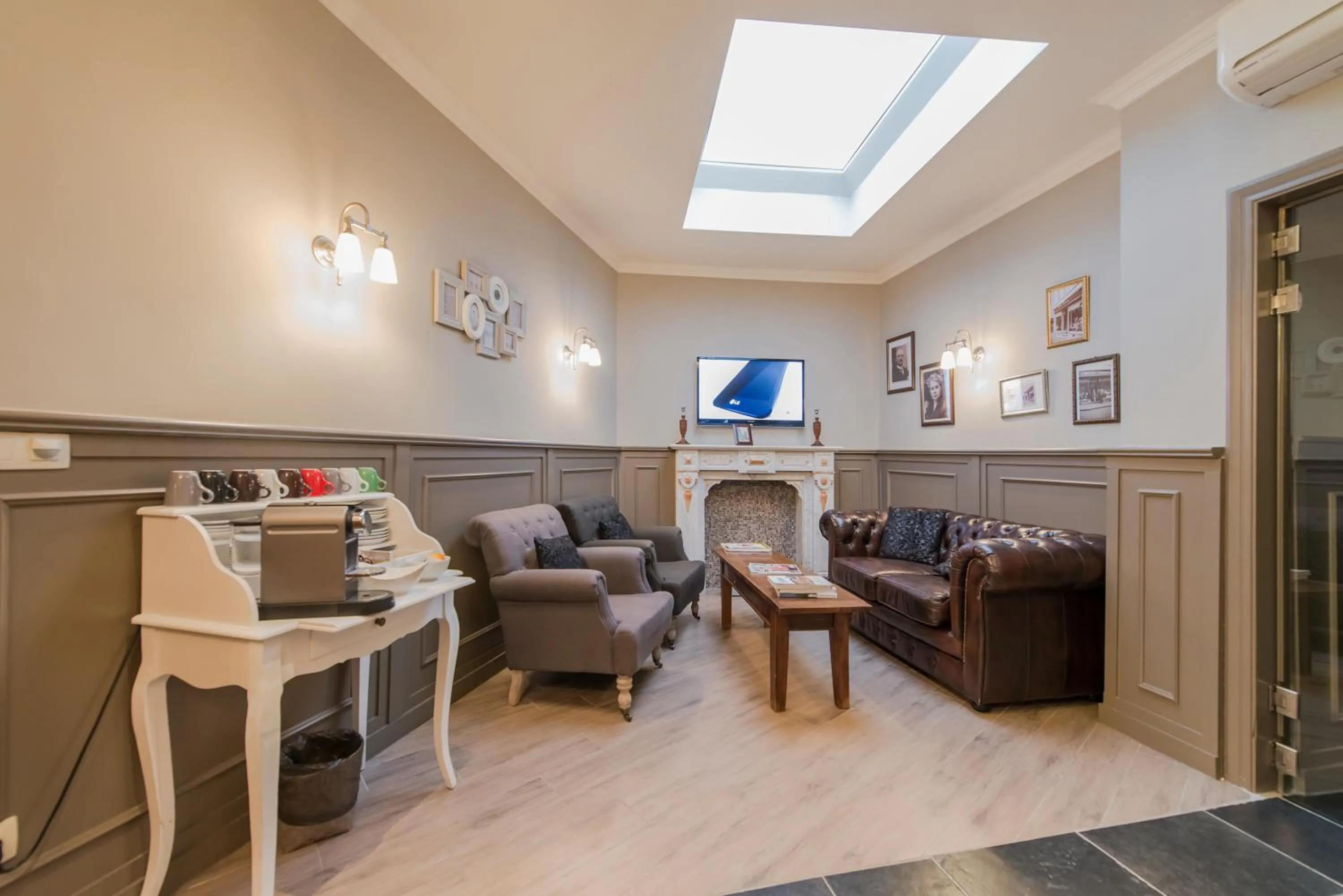 Lobby or reception in Boutique Hotel Caelus VII