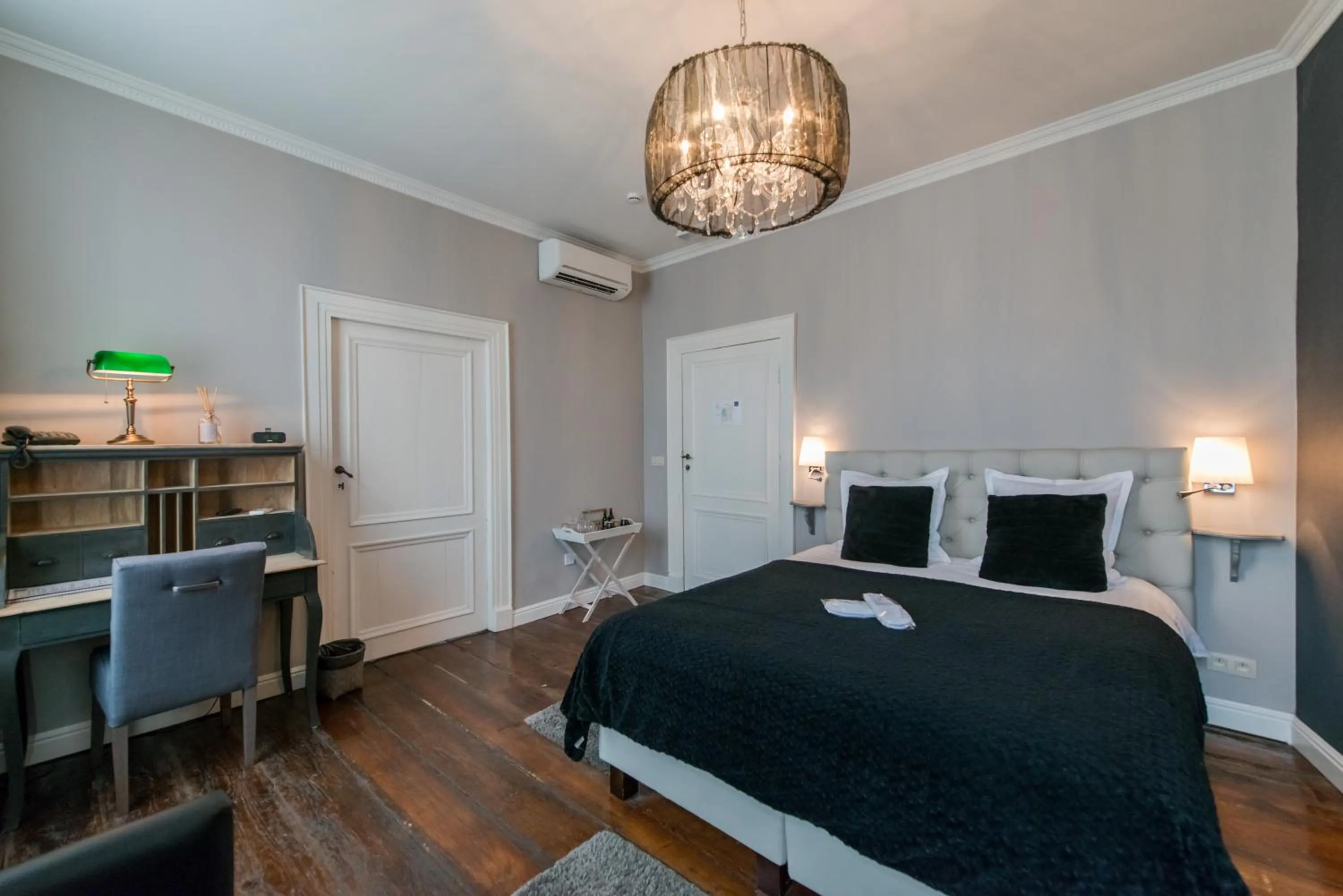 Photo of the whole room, Bed in Boutique Hotel Caelus VII