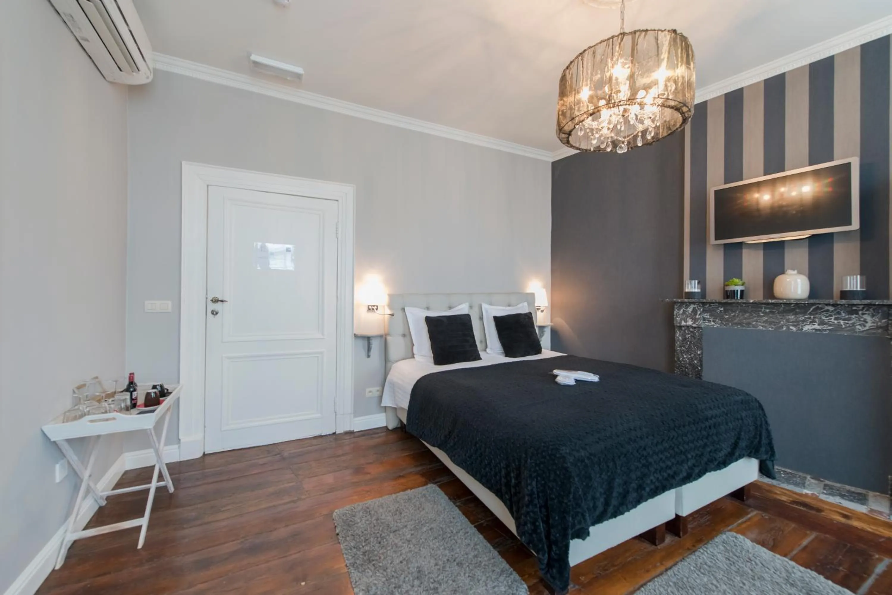 Photo of the whole room, Bed in Boutique Hotel Caelus VII