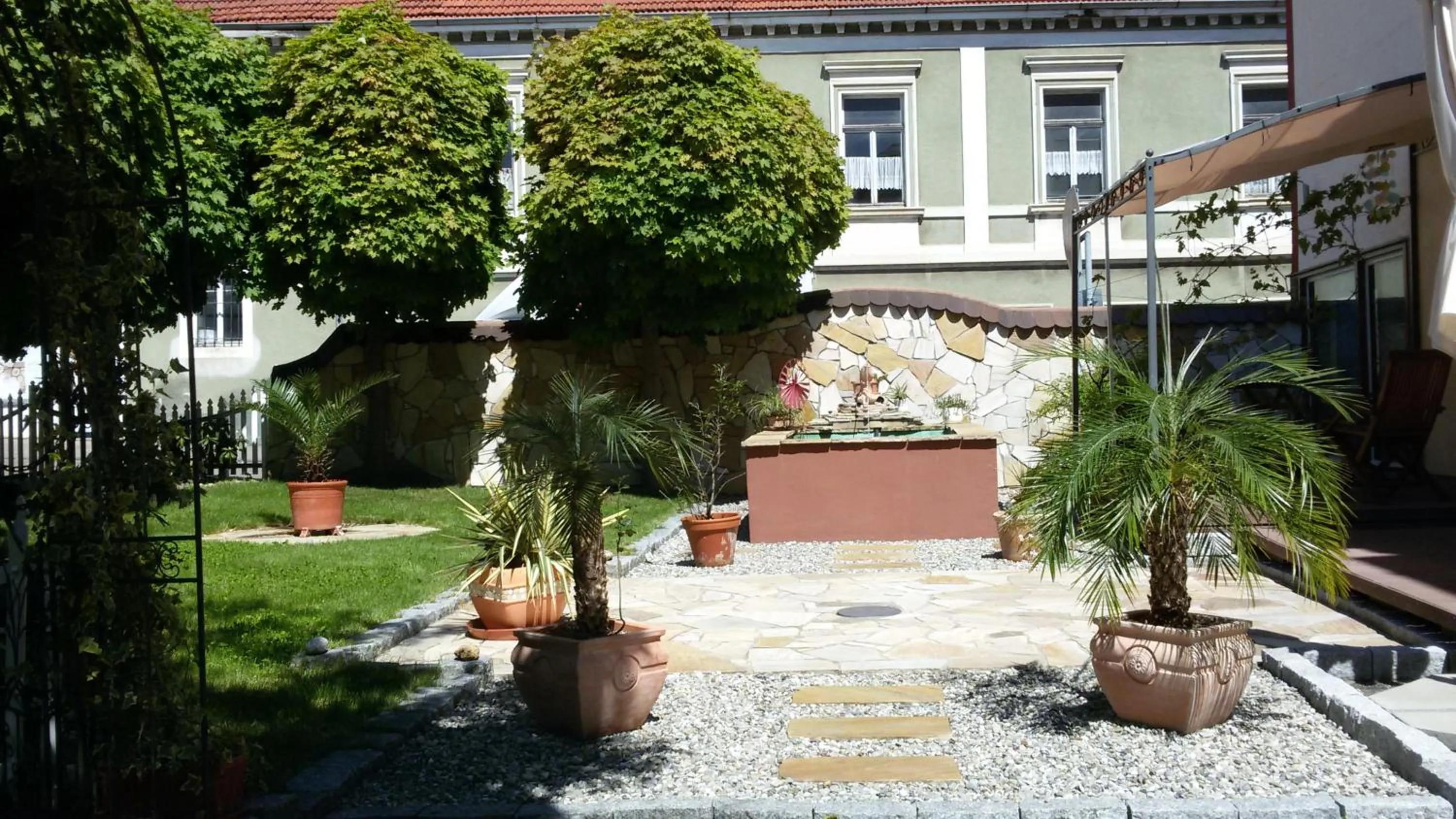 Property building in Hotel Dietz