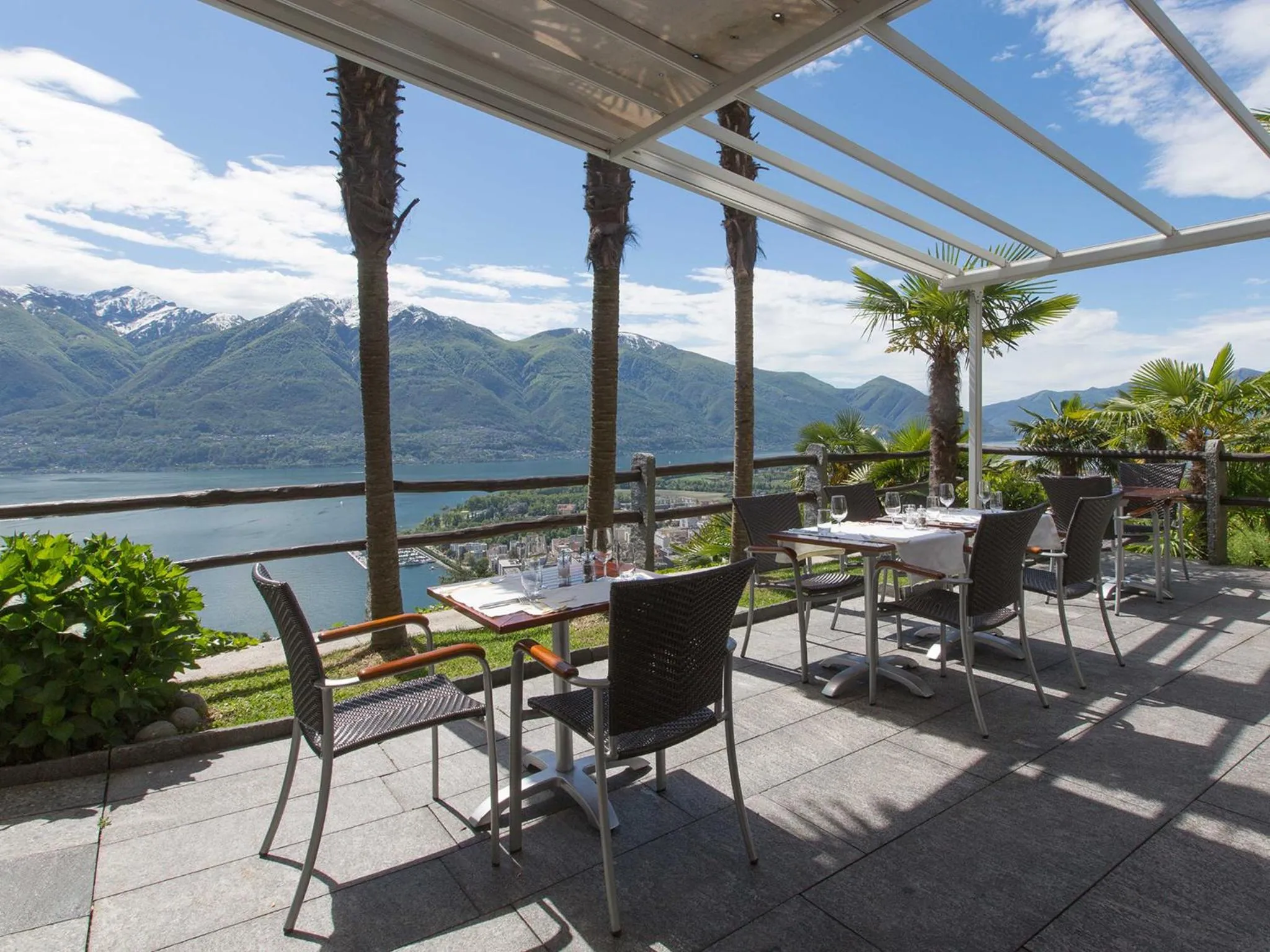 Restaurant/places to eat in Hotel Stella SA