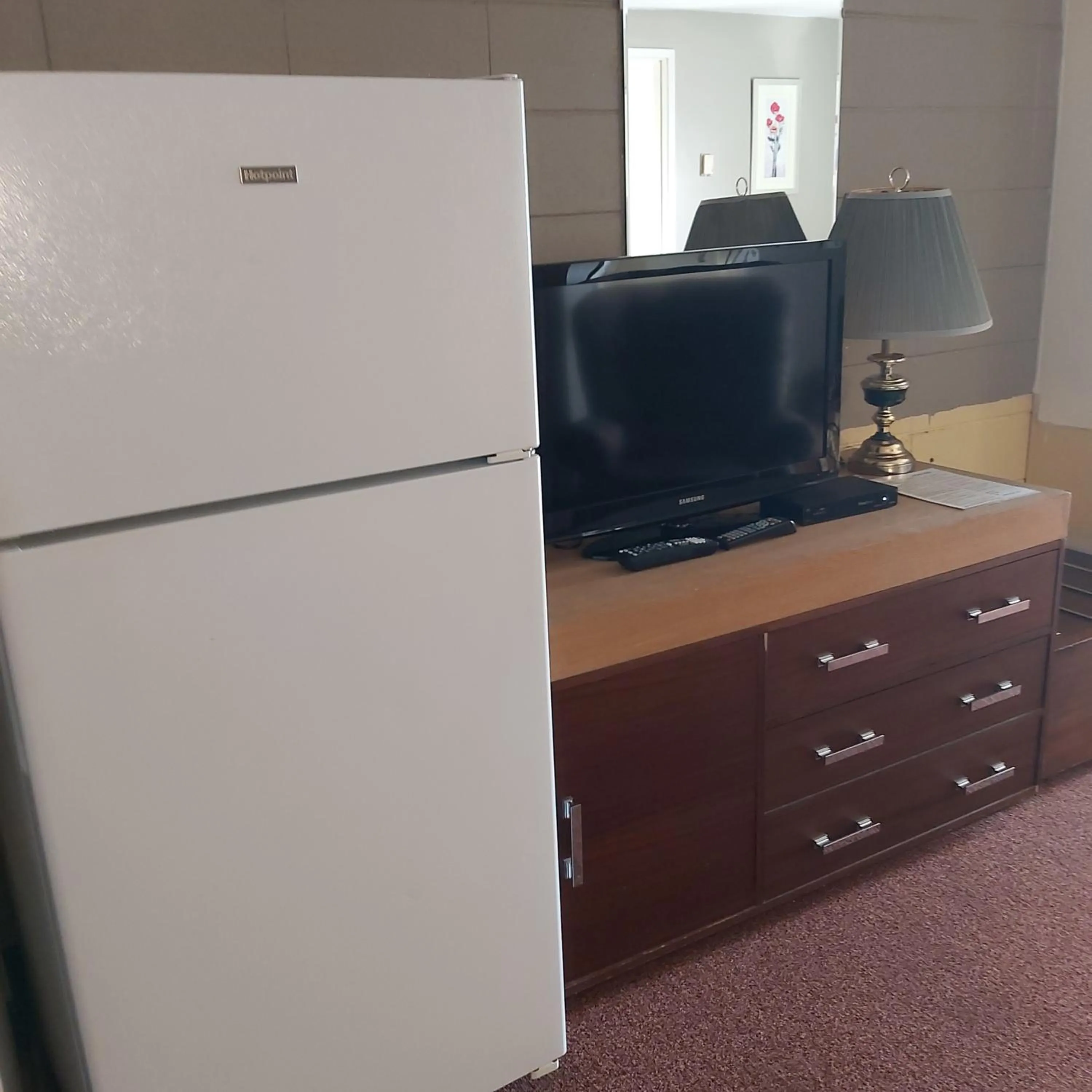 Alpine Lodge Motel & Restaurant