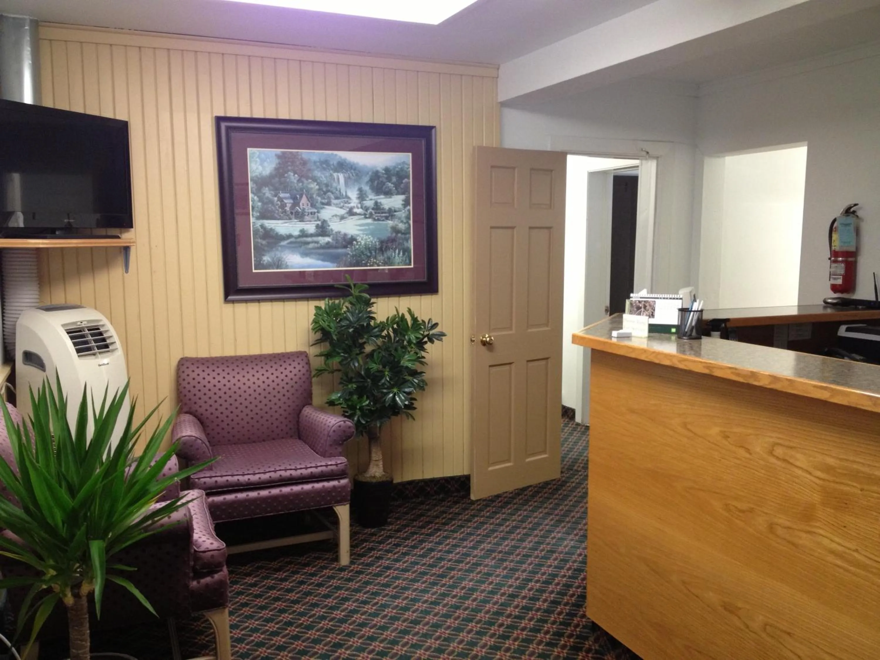 Decorative detail in Milestone Motel