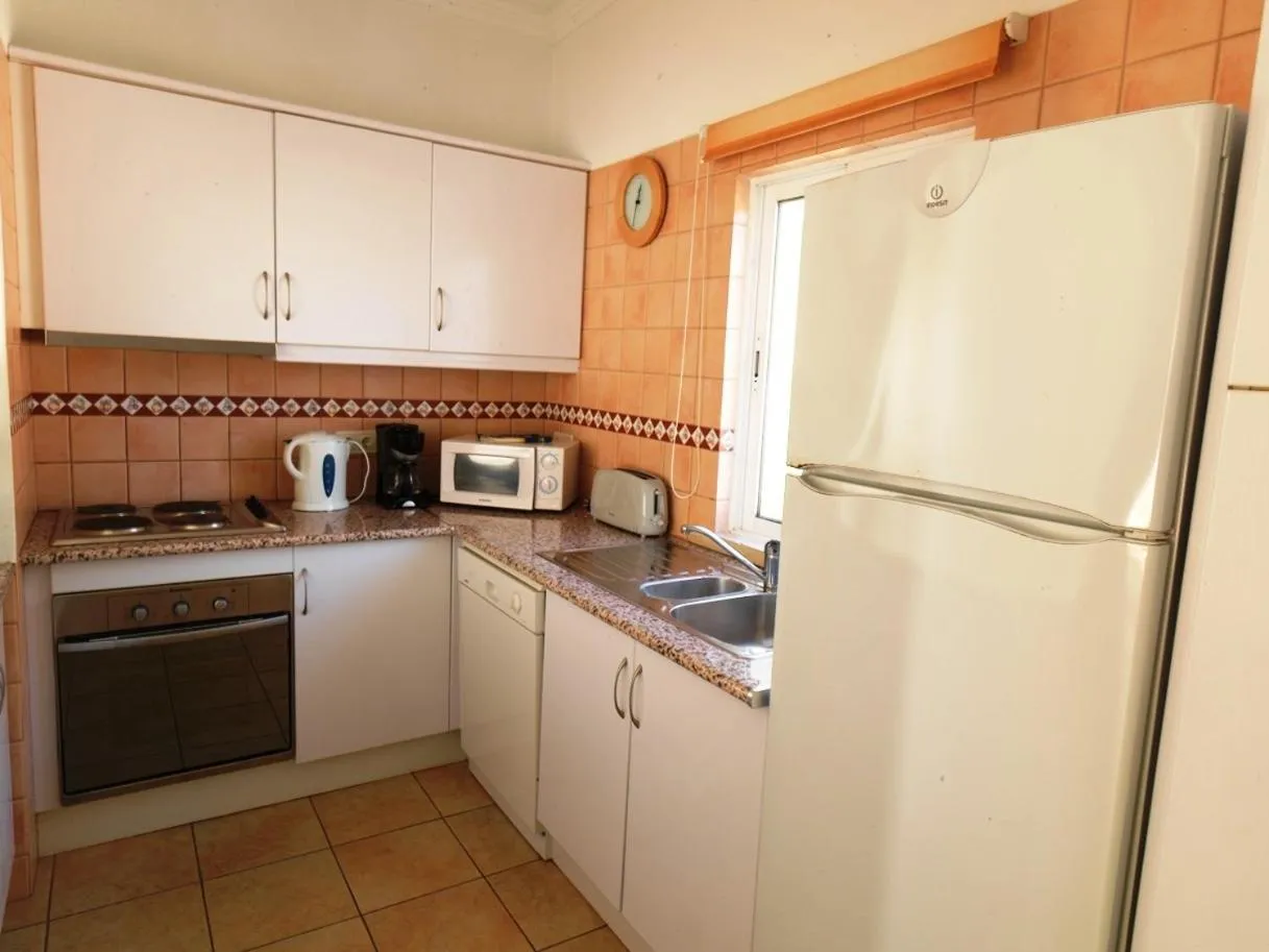 Kitchen or kitchenette in Prado do Golf
