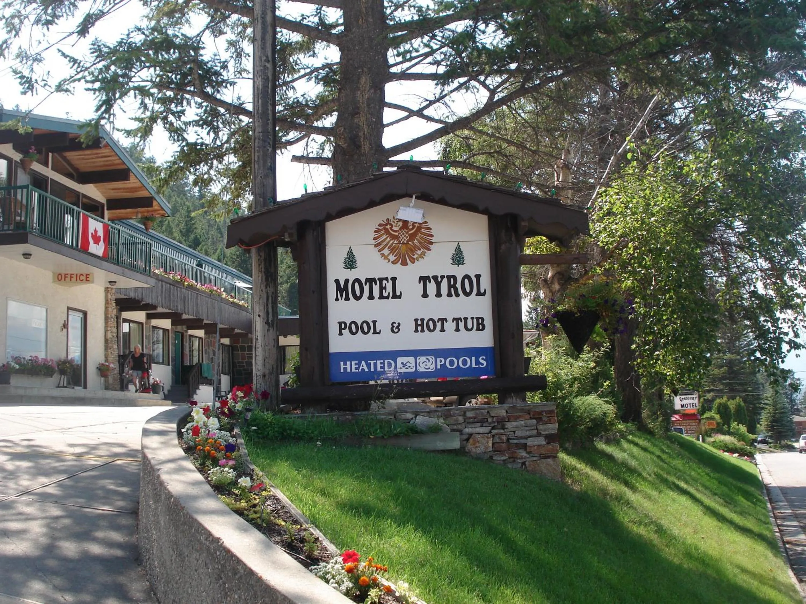 Facade/entrance in Motel Tyrol