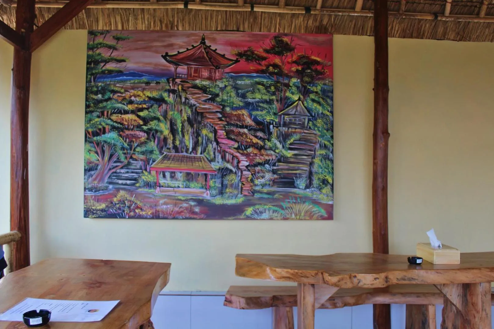 Restaurant/places to eat in Sea Terras Suite and Luxury