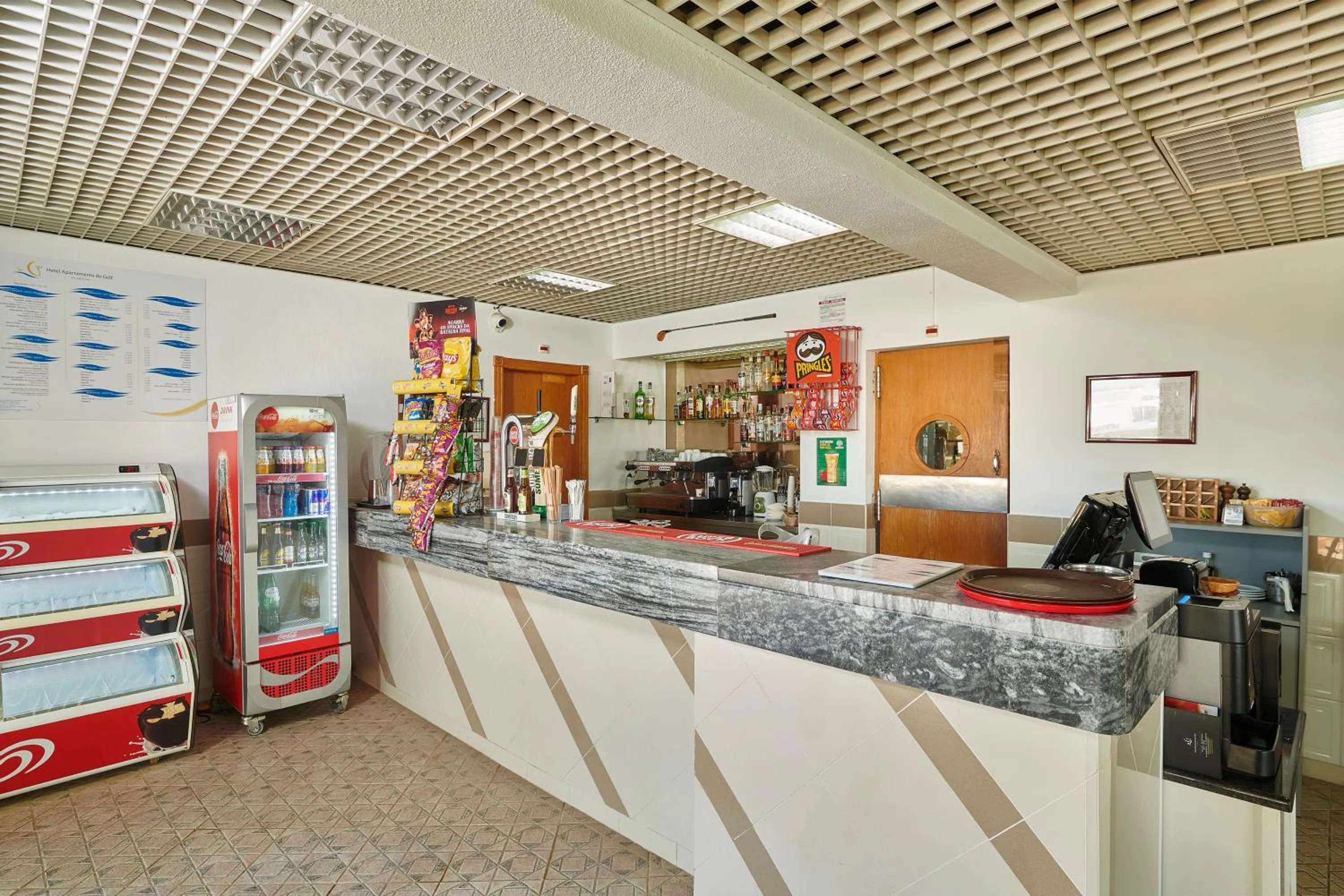 Restaurant/places to eat in Hotel Apartamento Do Golfe