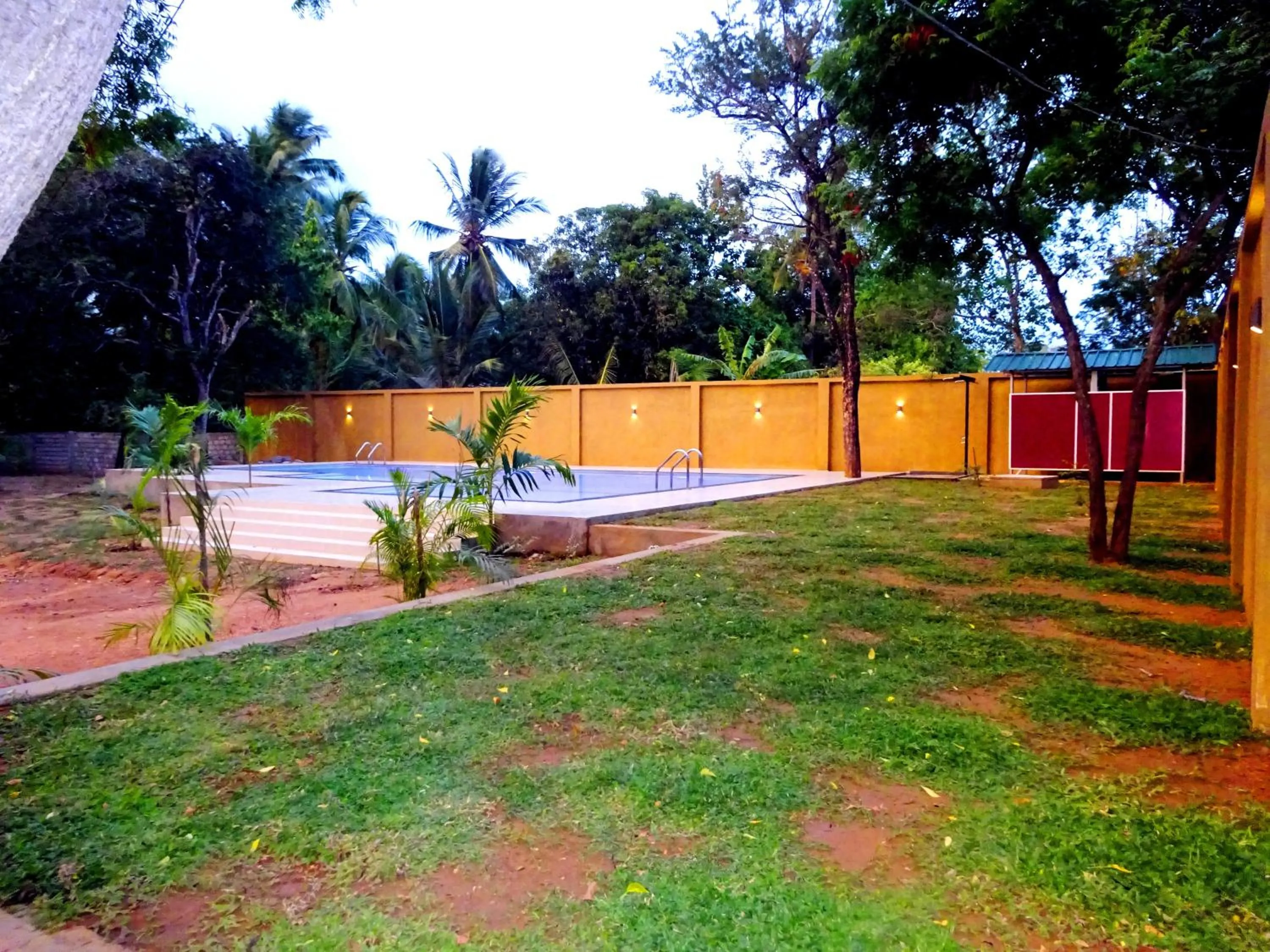 Garden in Athkandura Hotel