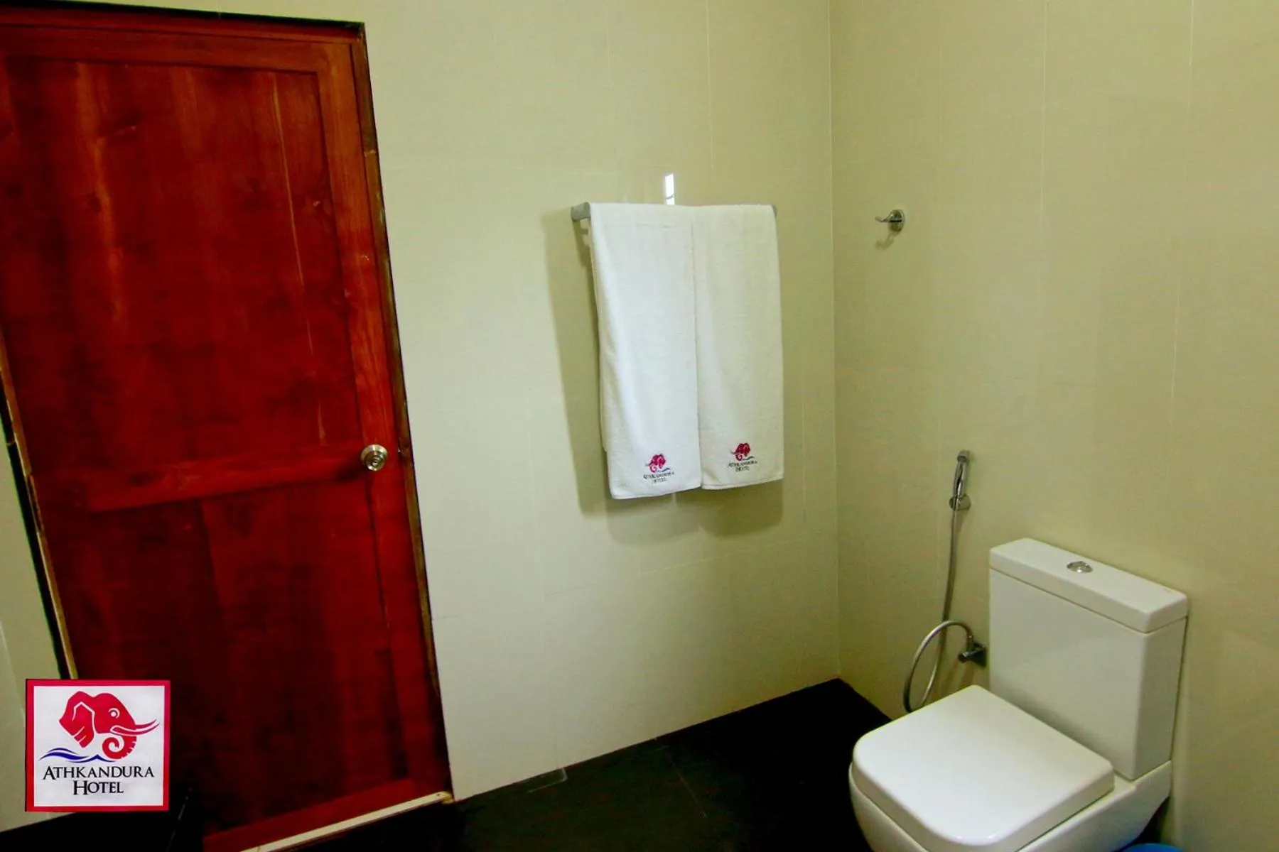 Toilet in Athkandura Hotel