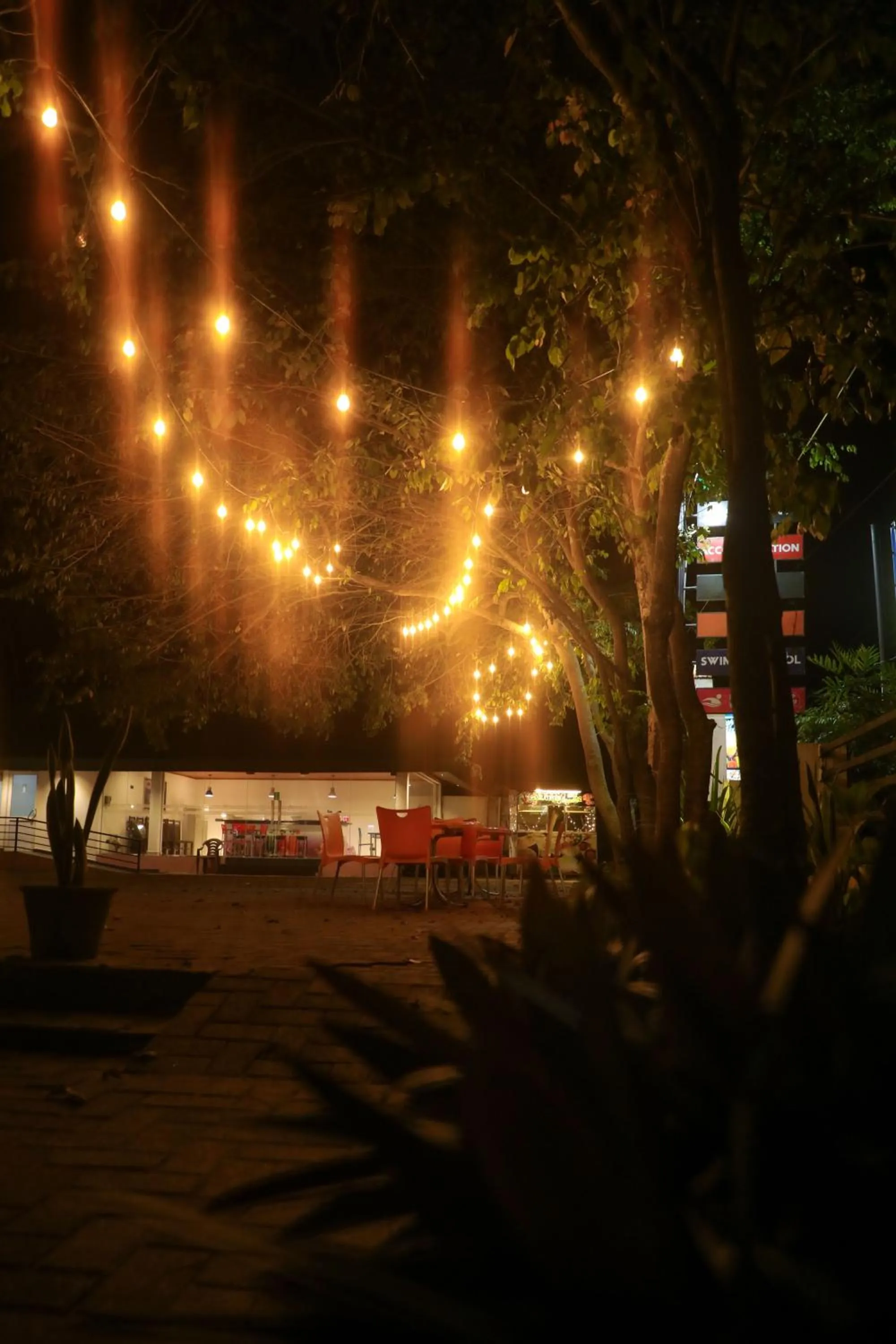 Night in Athkandura Hotel