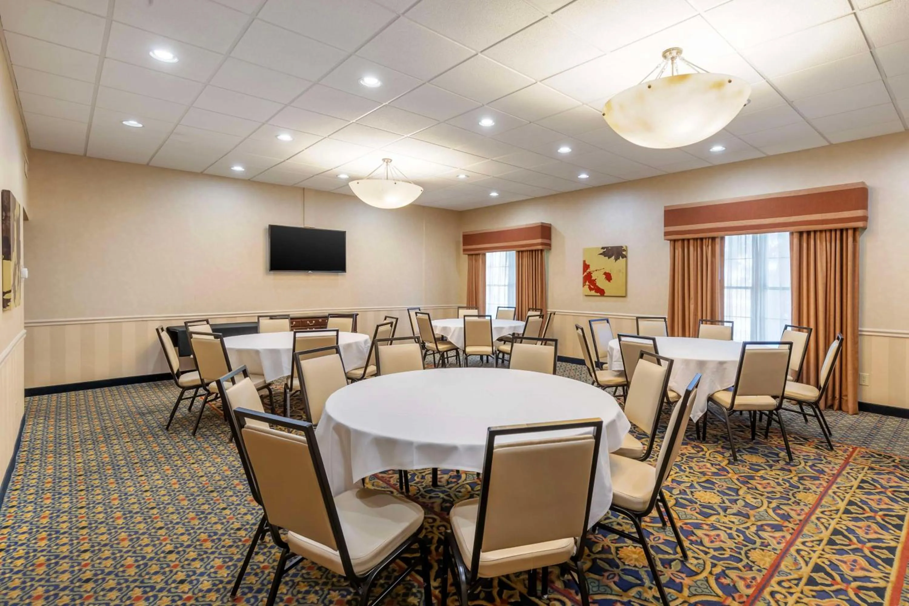 Meeting/conference room in Best Western Plus Steeplegate Inn
