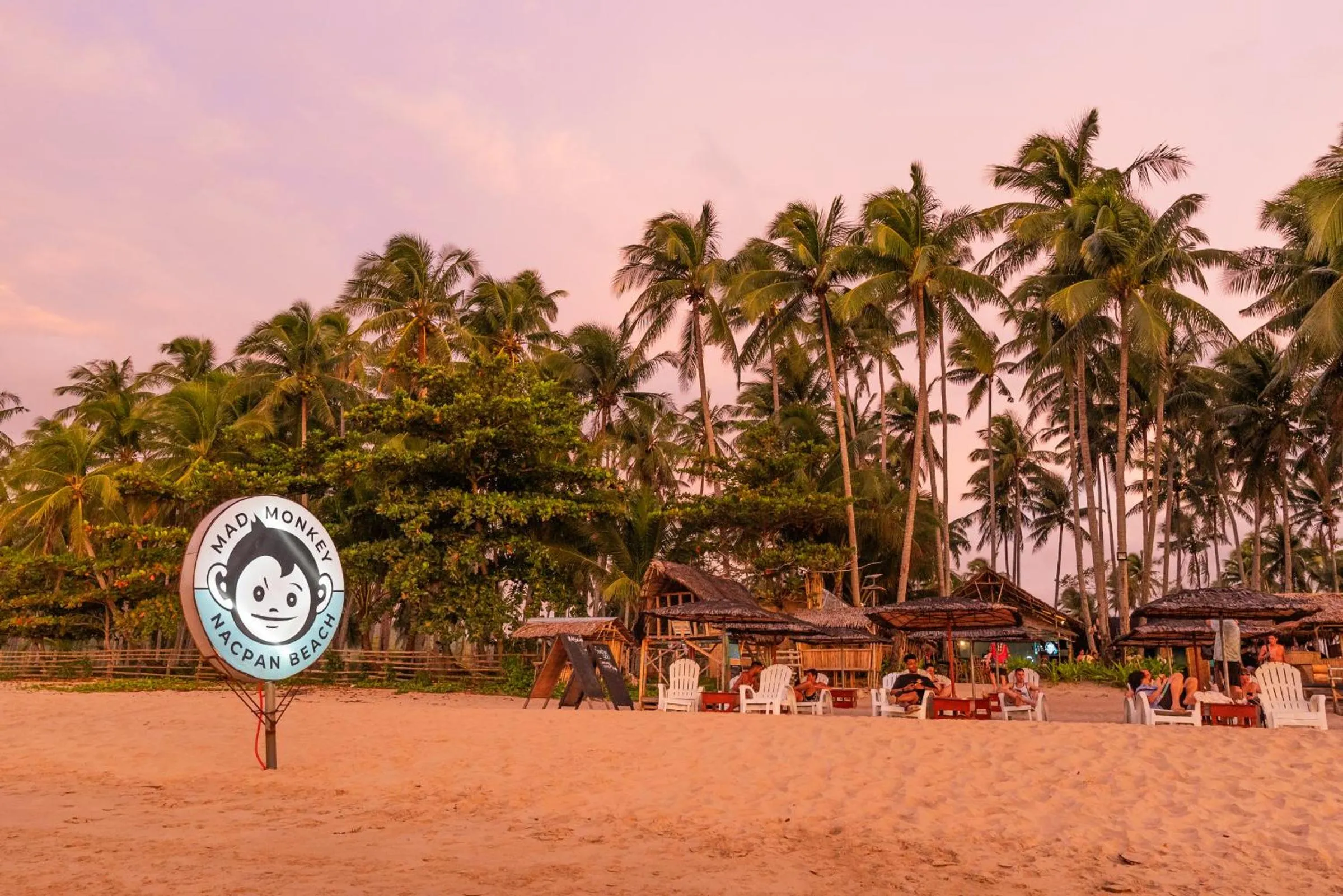 Property building in Mad Monkey Hostel Nacpan Beach