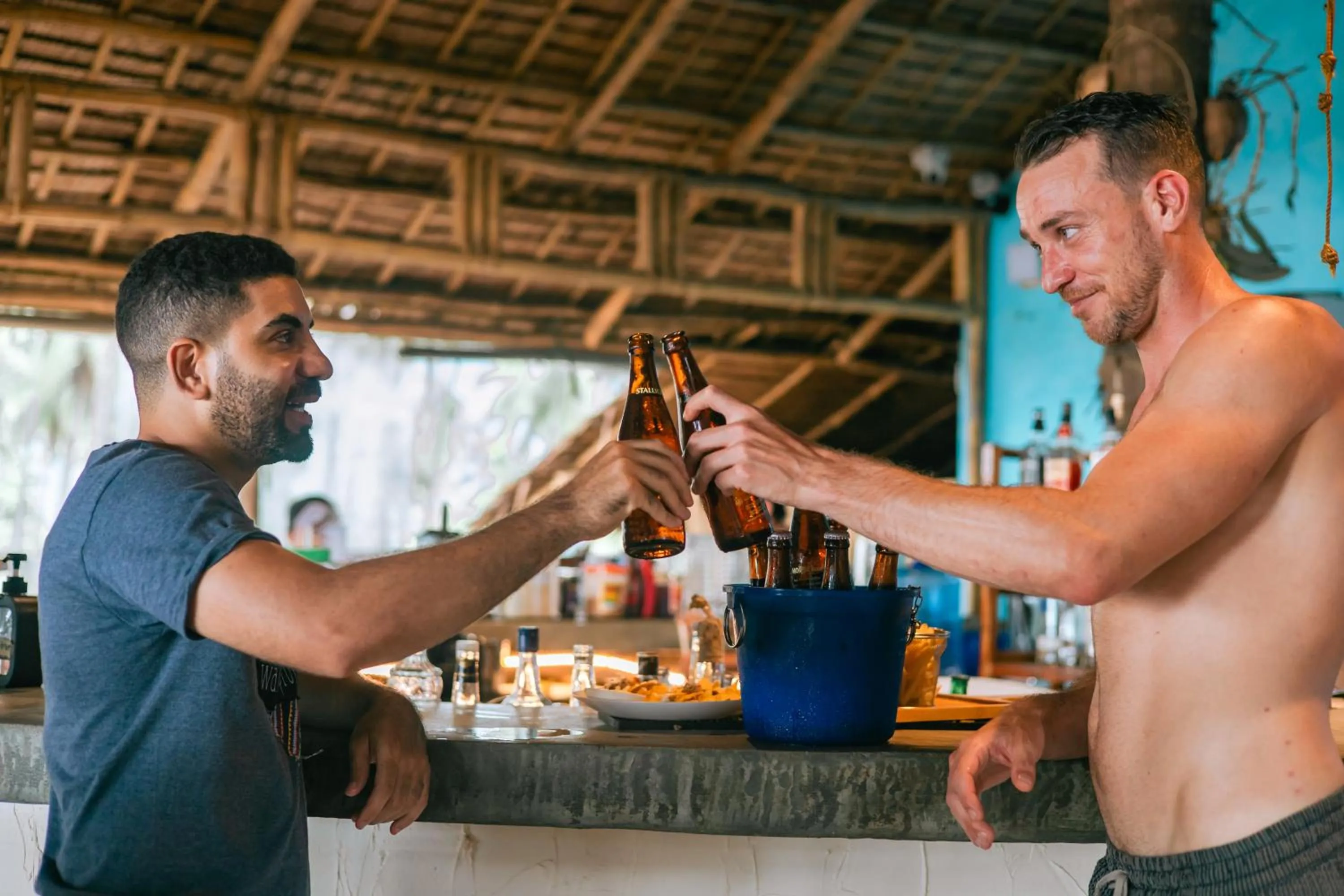 Restaurant/places to eat in Mad Monkey Hostel Nacpan Beach