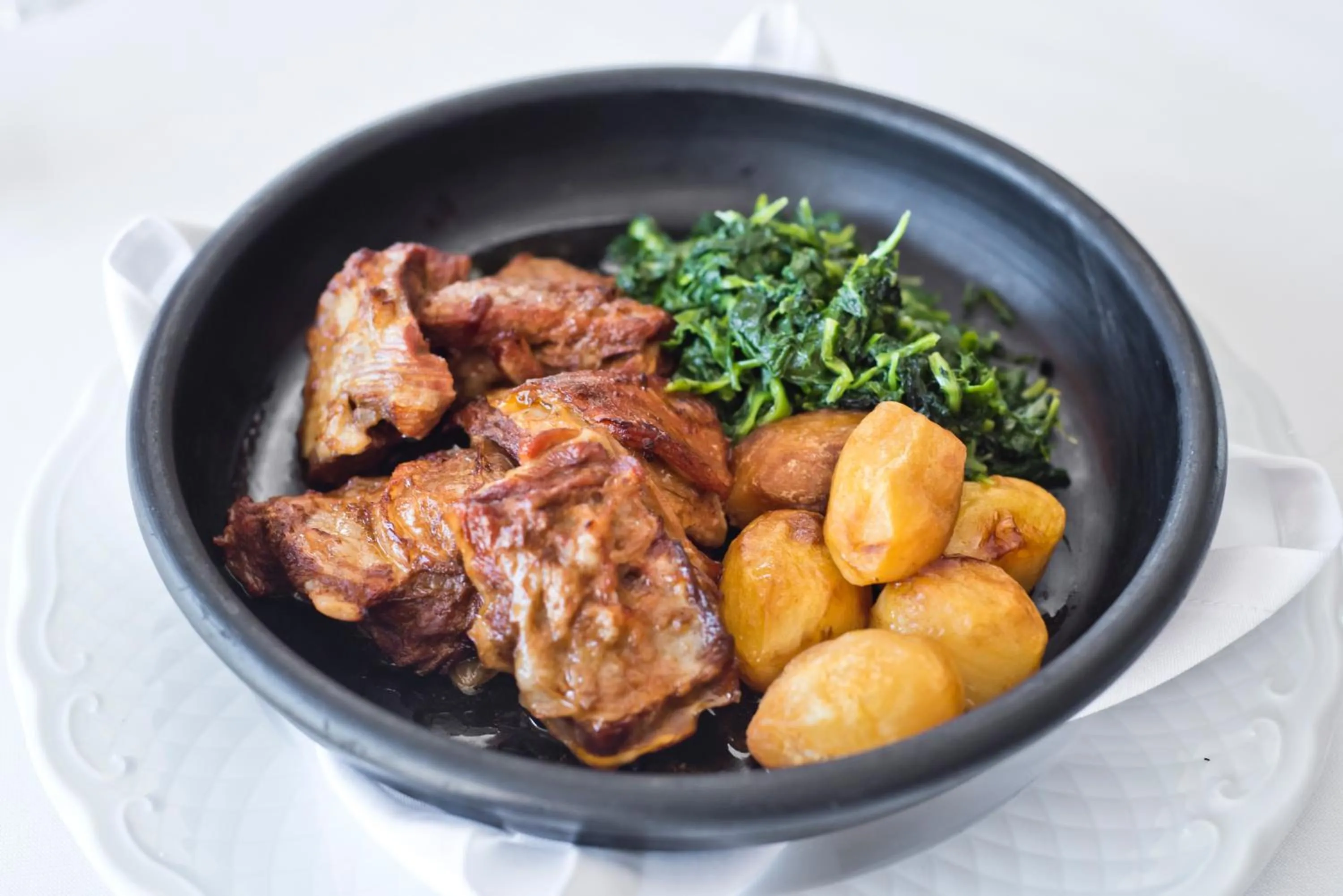 Food and drinks in Golden Tulip Caramulo