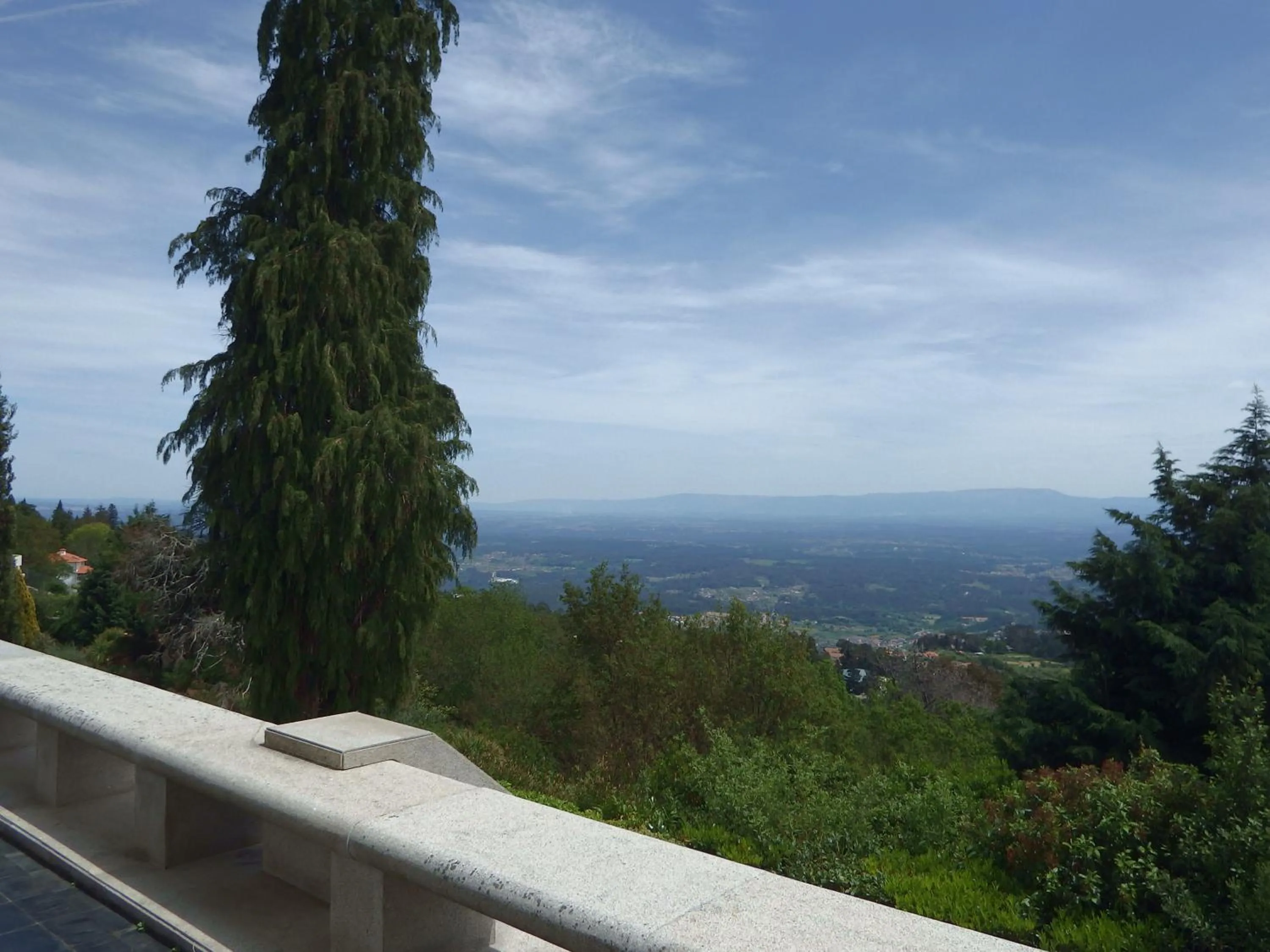 Mountain view in Golden Tulip Caramulo