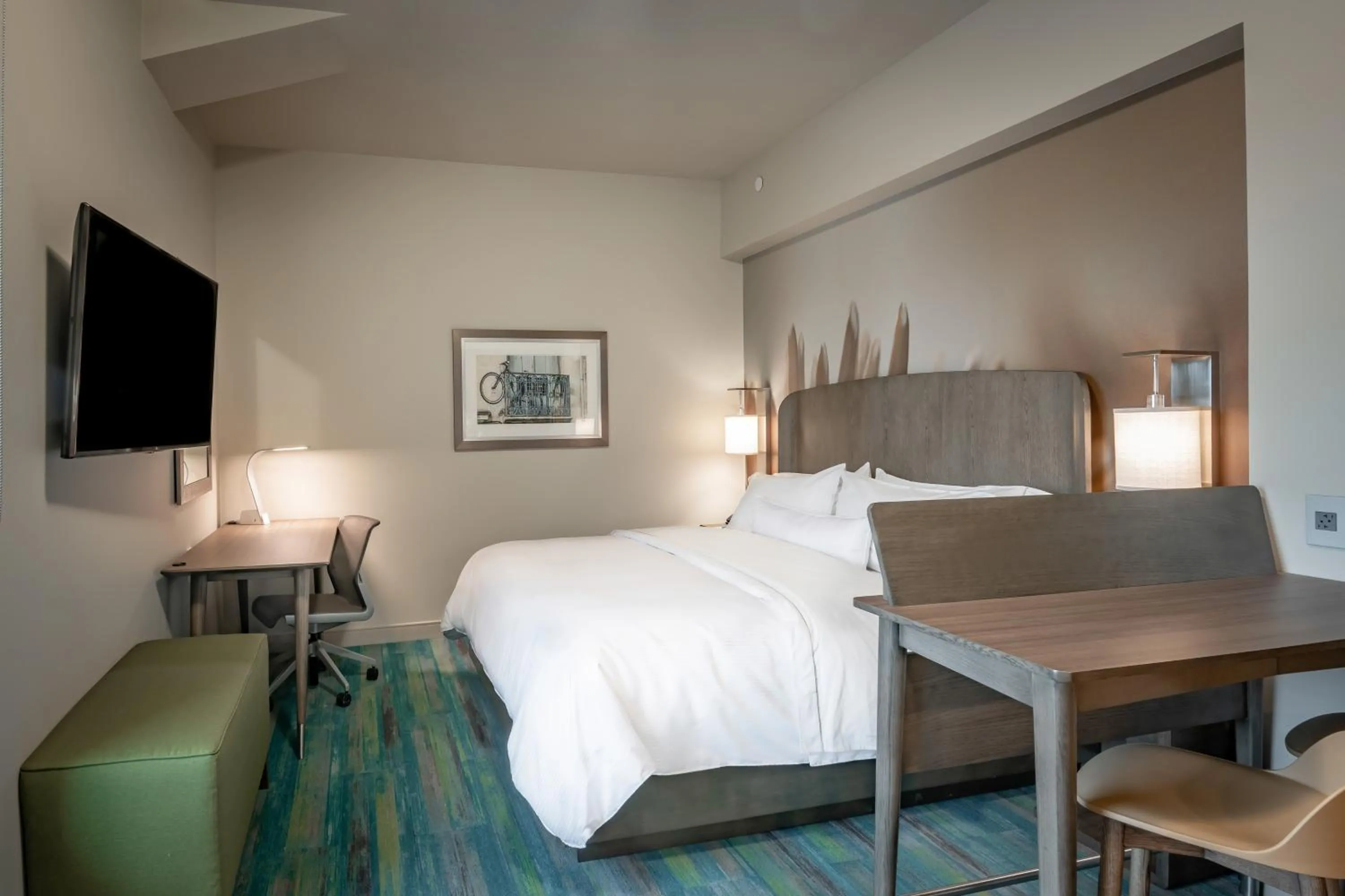 Photo of the whole room, Bed in Element Dallas Downtown East