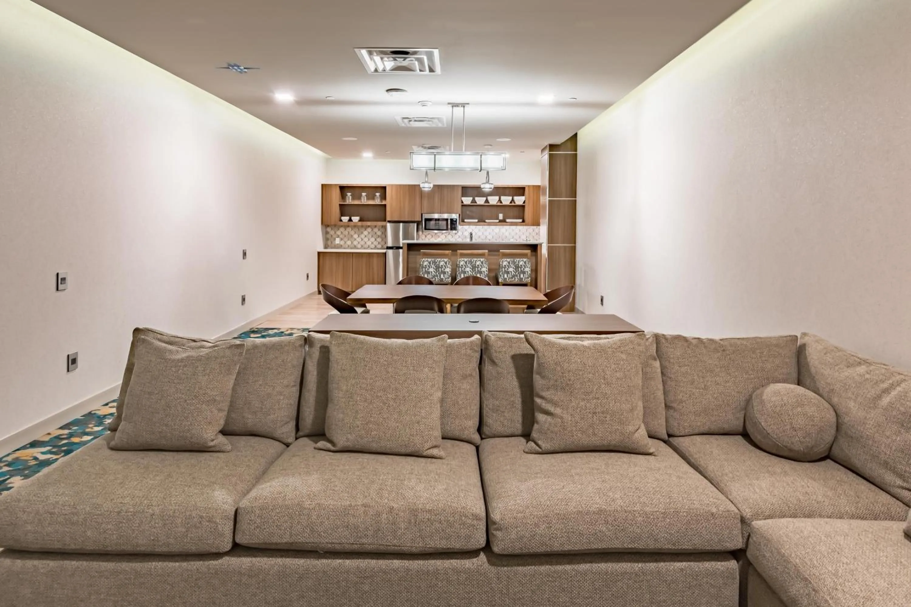 Meeting/conference room in Element Dallas Downtown East