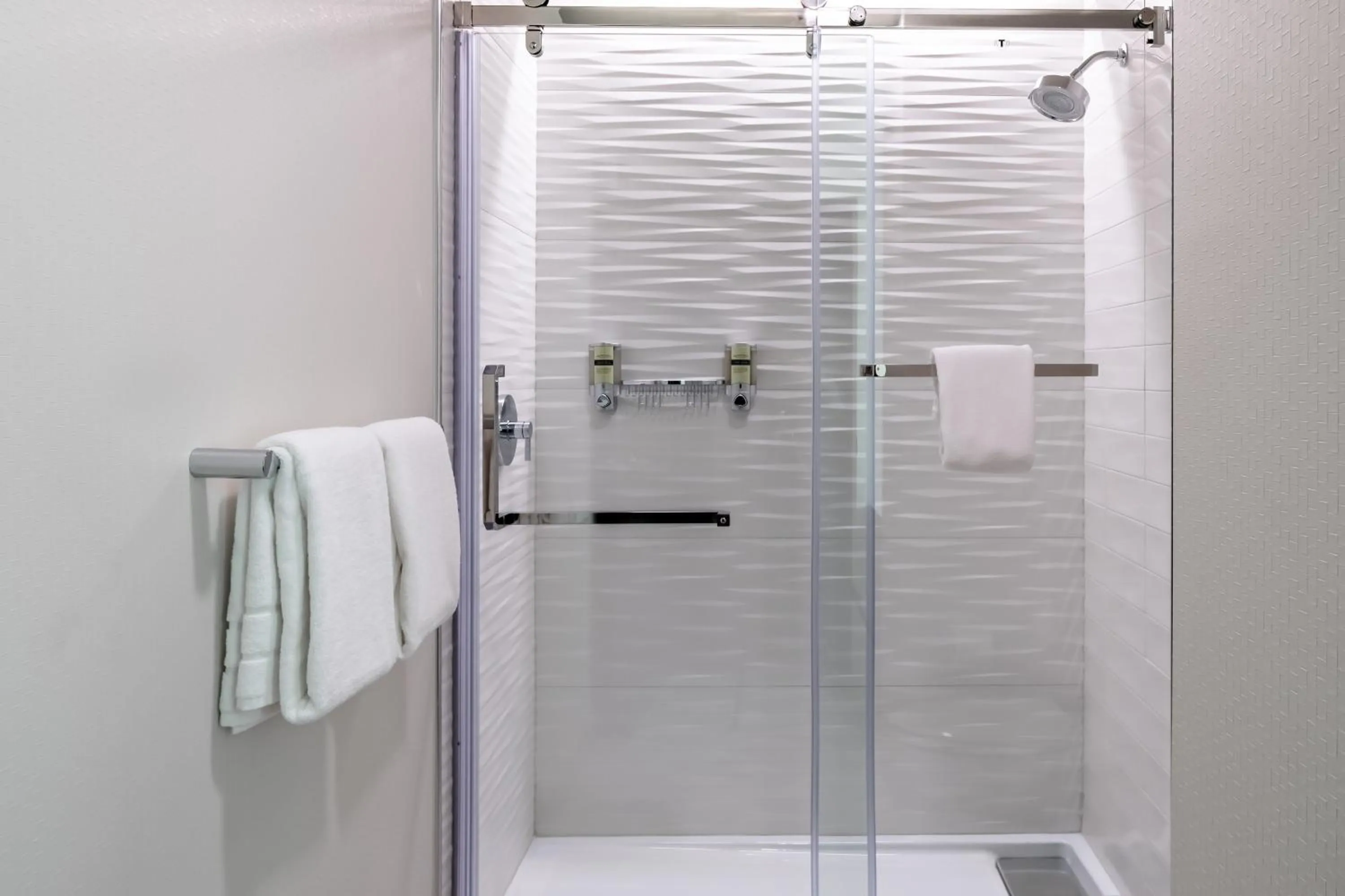 Bathroom in Element Dallas Downtown East