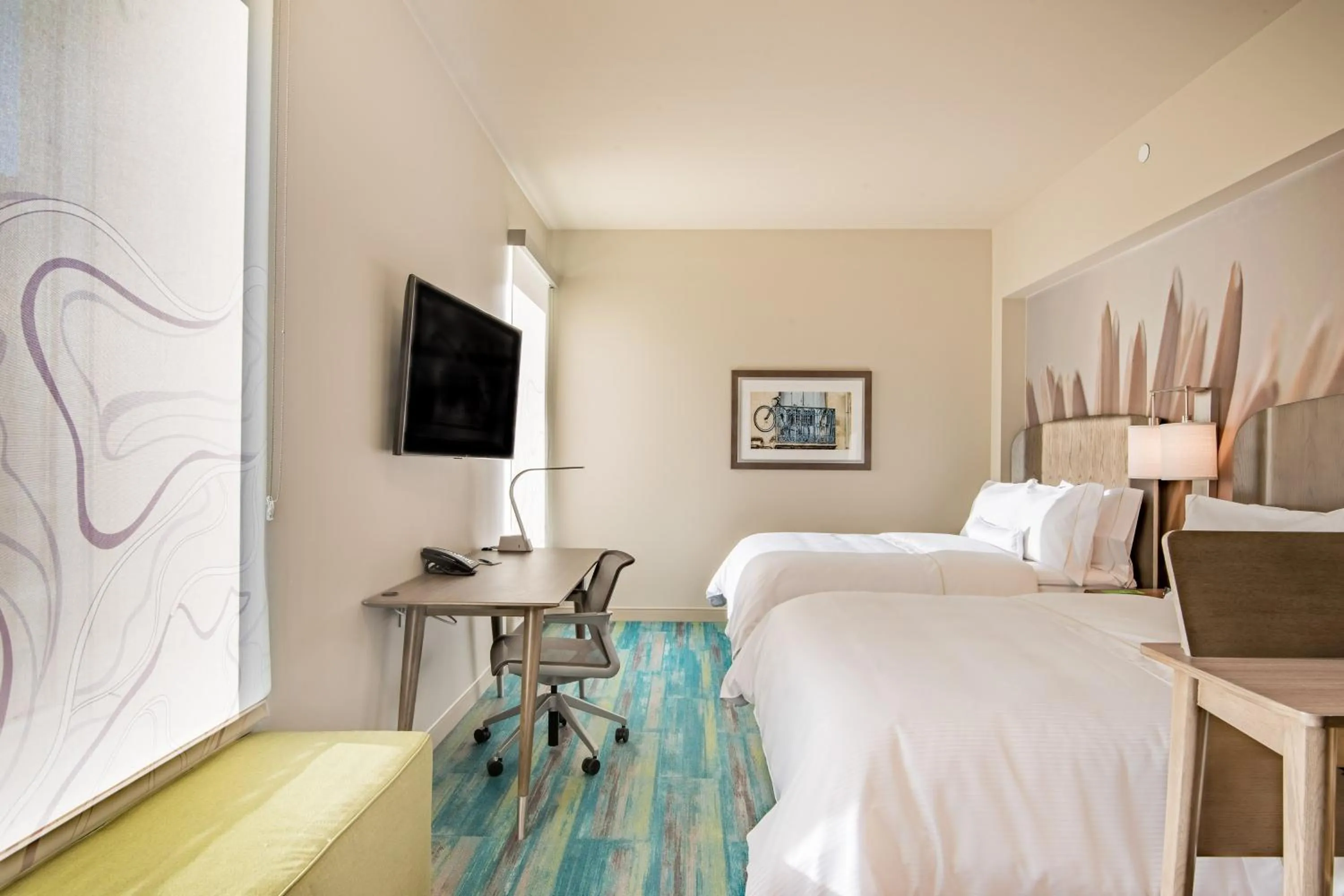 Photo of the whole room, Bed in Element Dallas Downtown East