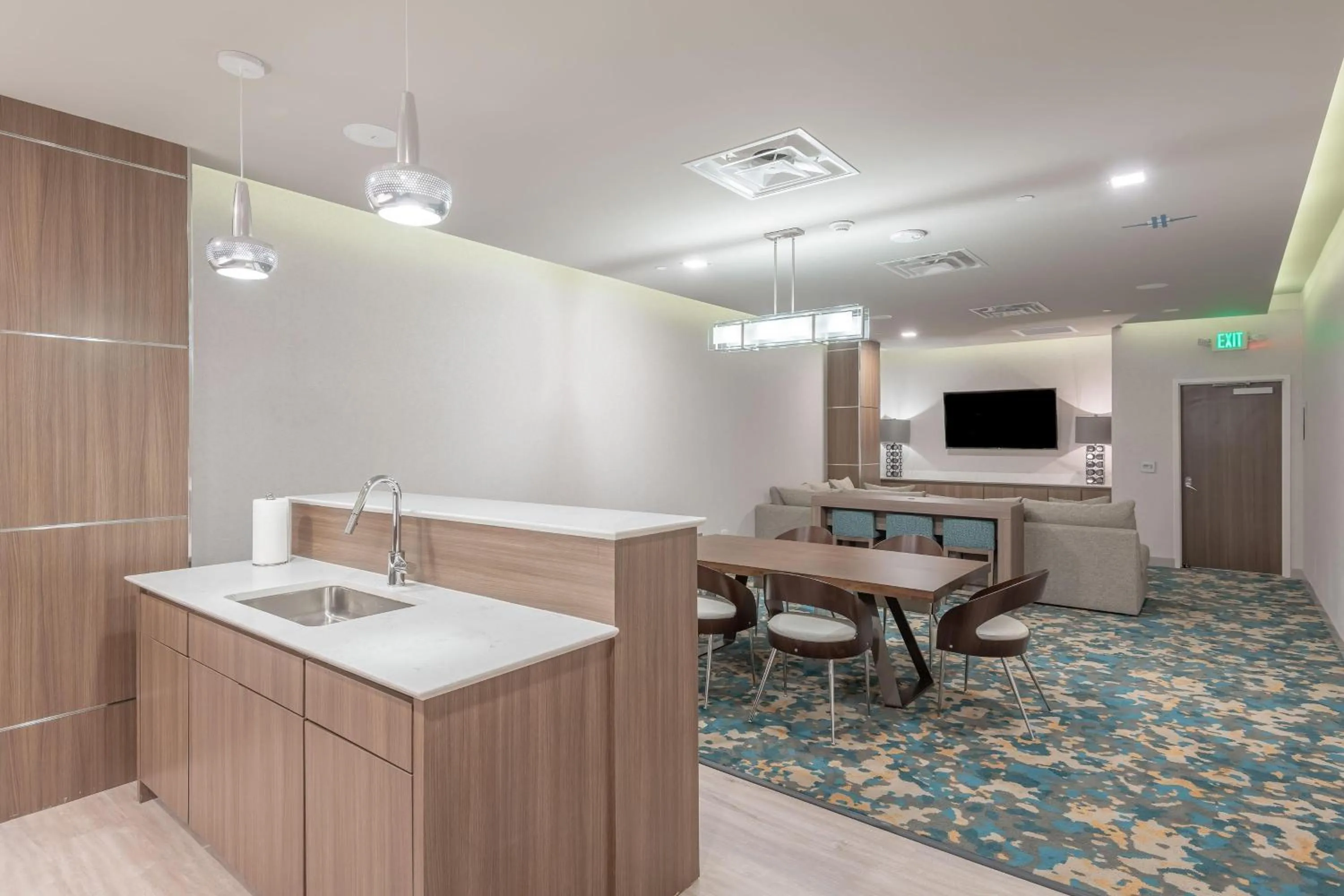 Meeting/conference room in Element Dallas Downtown East