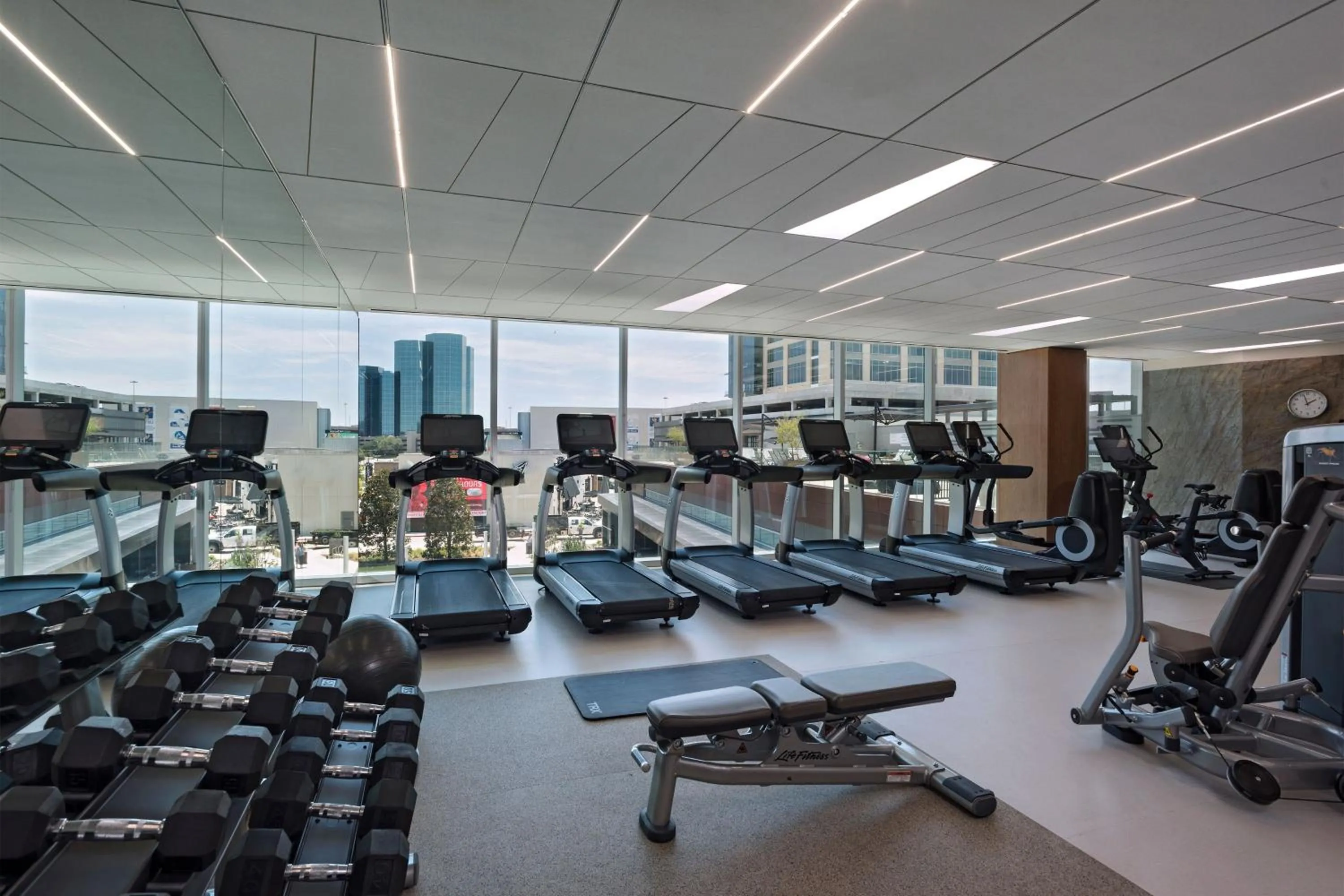 Fitness centre/facilities in The Westin Irving Convention Center at Las Colinas