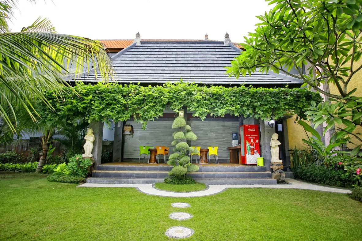 Garden in Tanjung Sari Inn