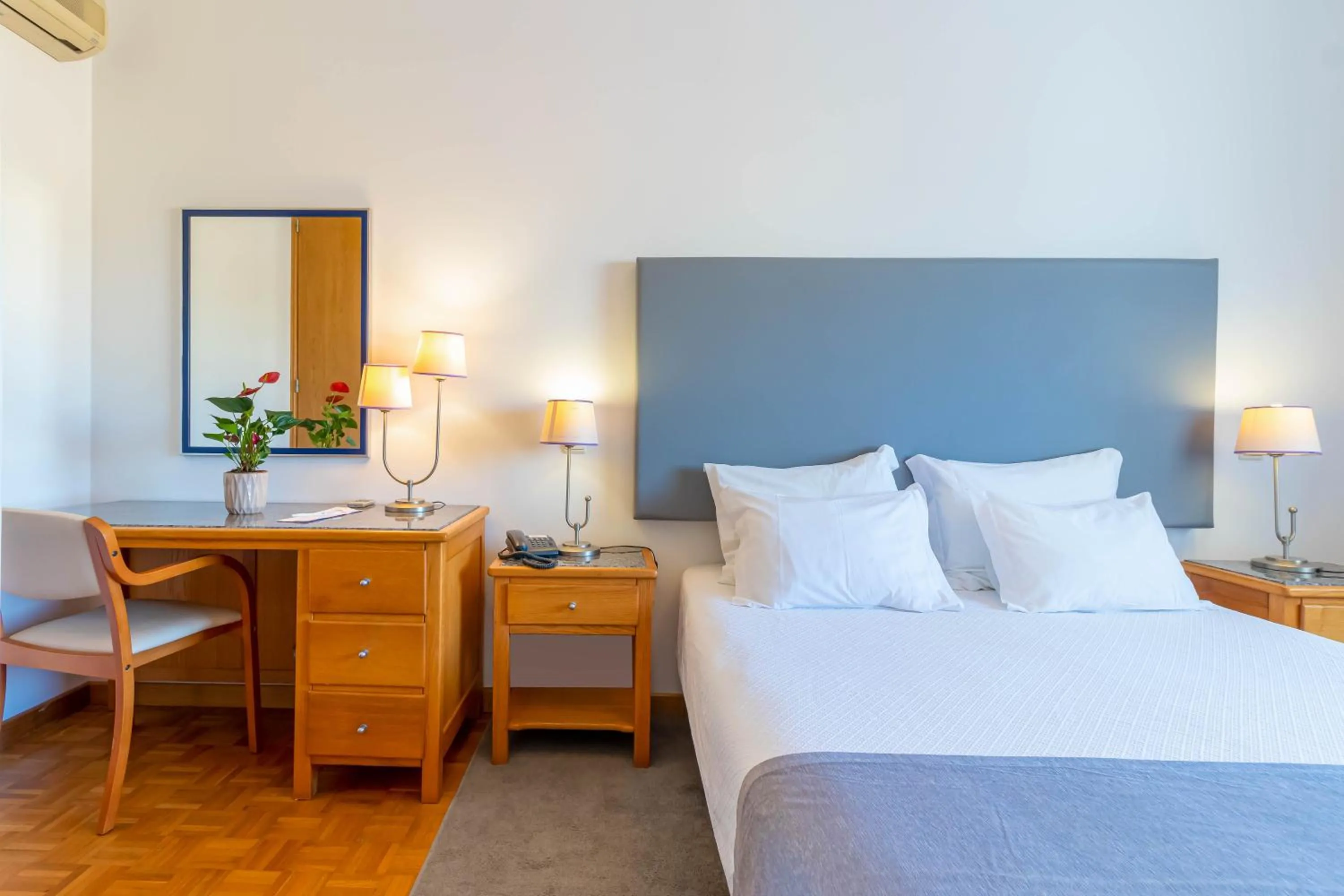 Bedroom, Bed in Hotel Maritur - Adults Only