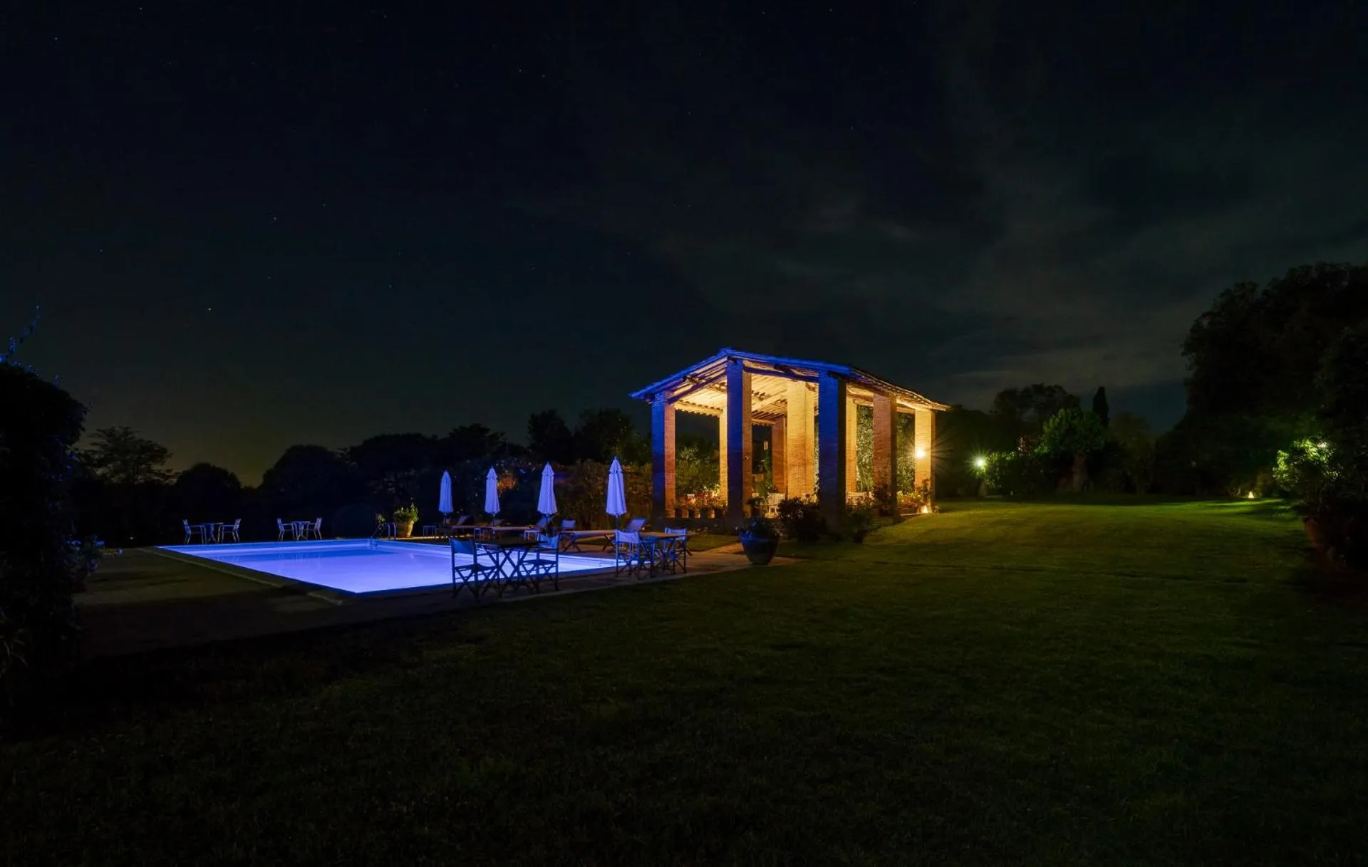 Night in Ca' Bianca Tuscany Relais