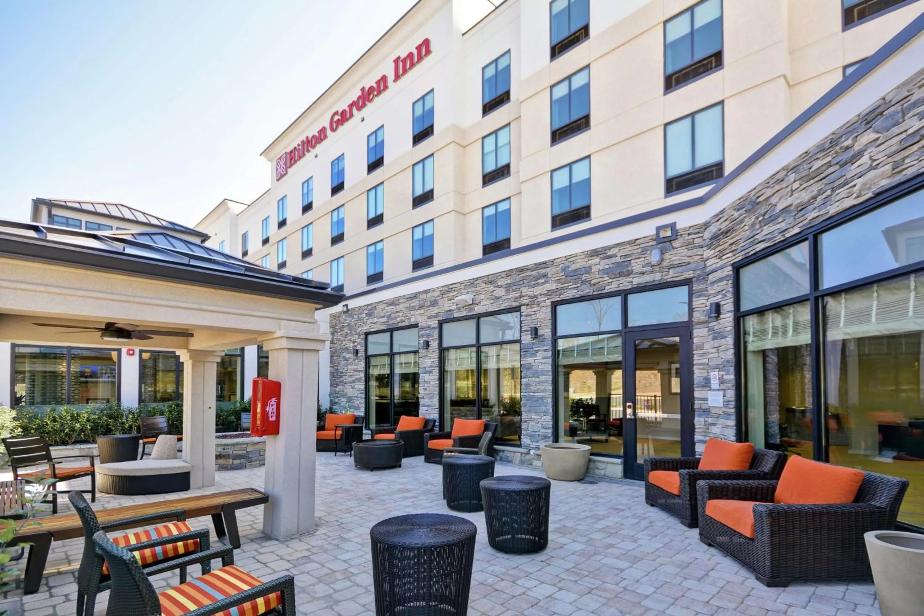 Patio in Hilton Garden Inn Gastonia