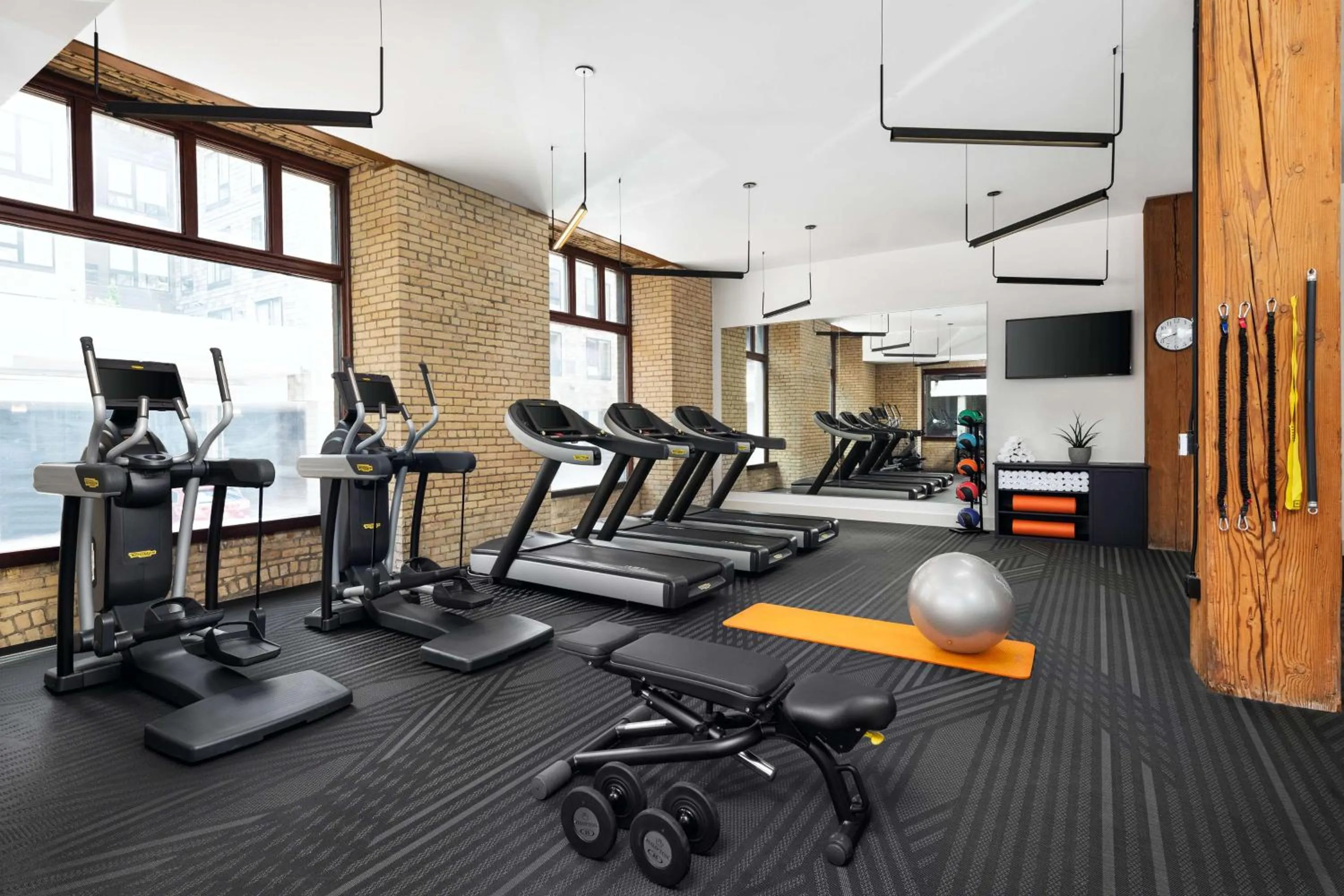 Fitness centre/facilities in Canopy by Hilton Minneapolis Mill District