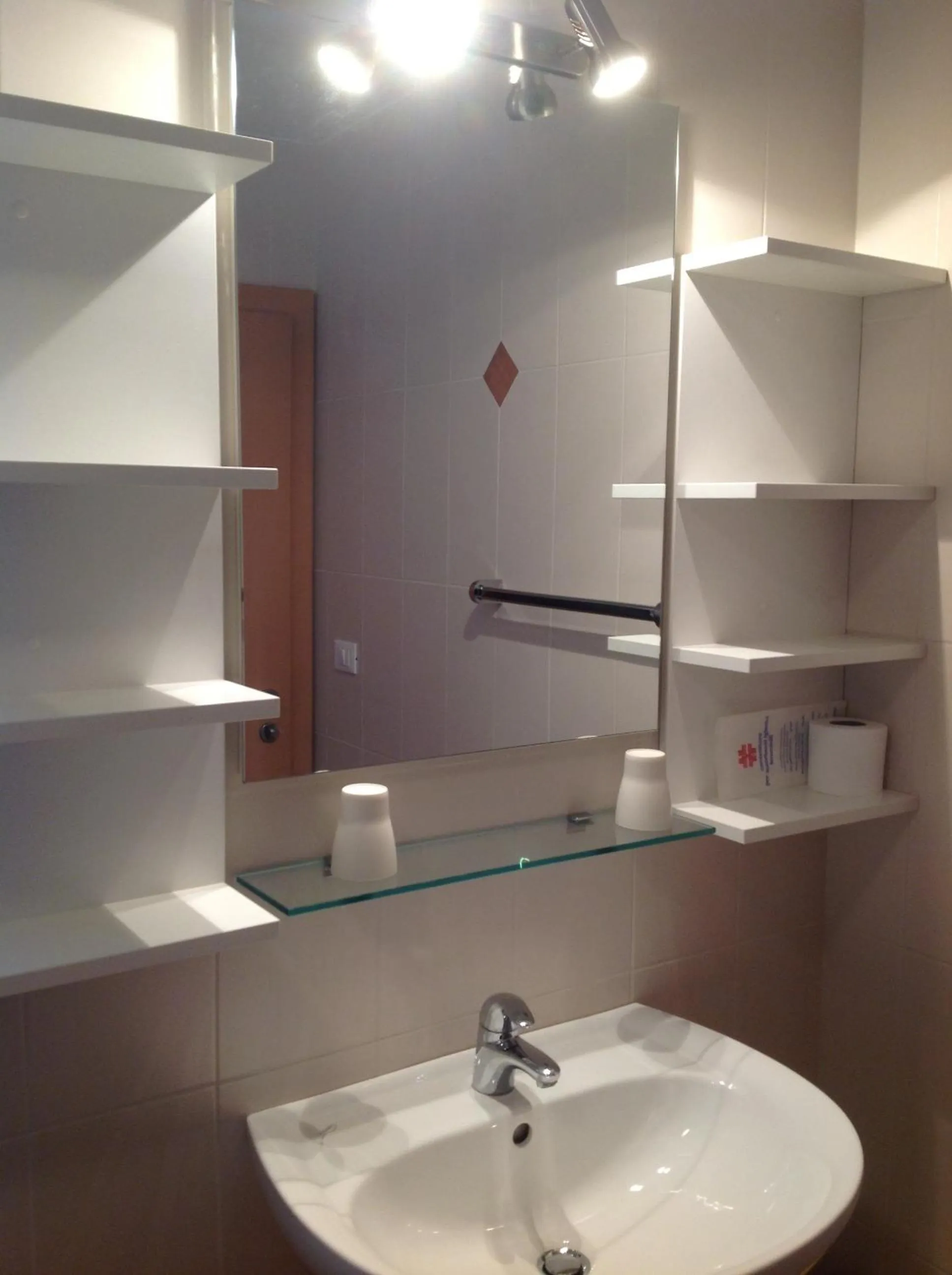 Bathroom in Gasthaus Jaufenblick