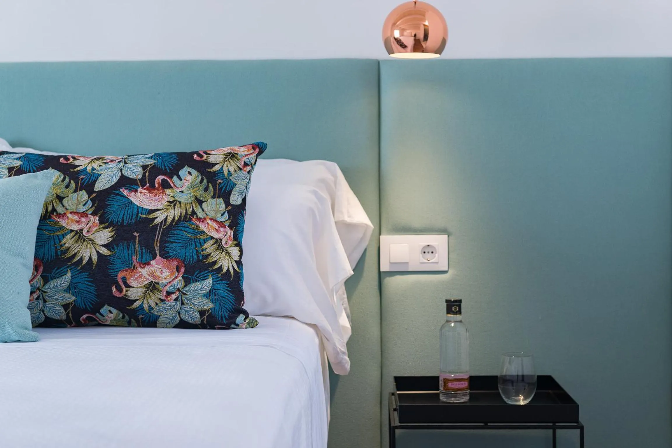 Bedroom, Bed in Divina Suites Hotel Boutique - Adults only