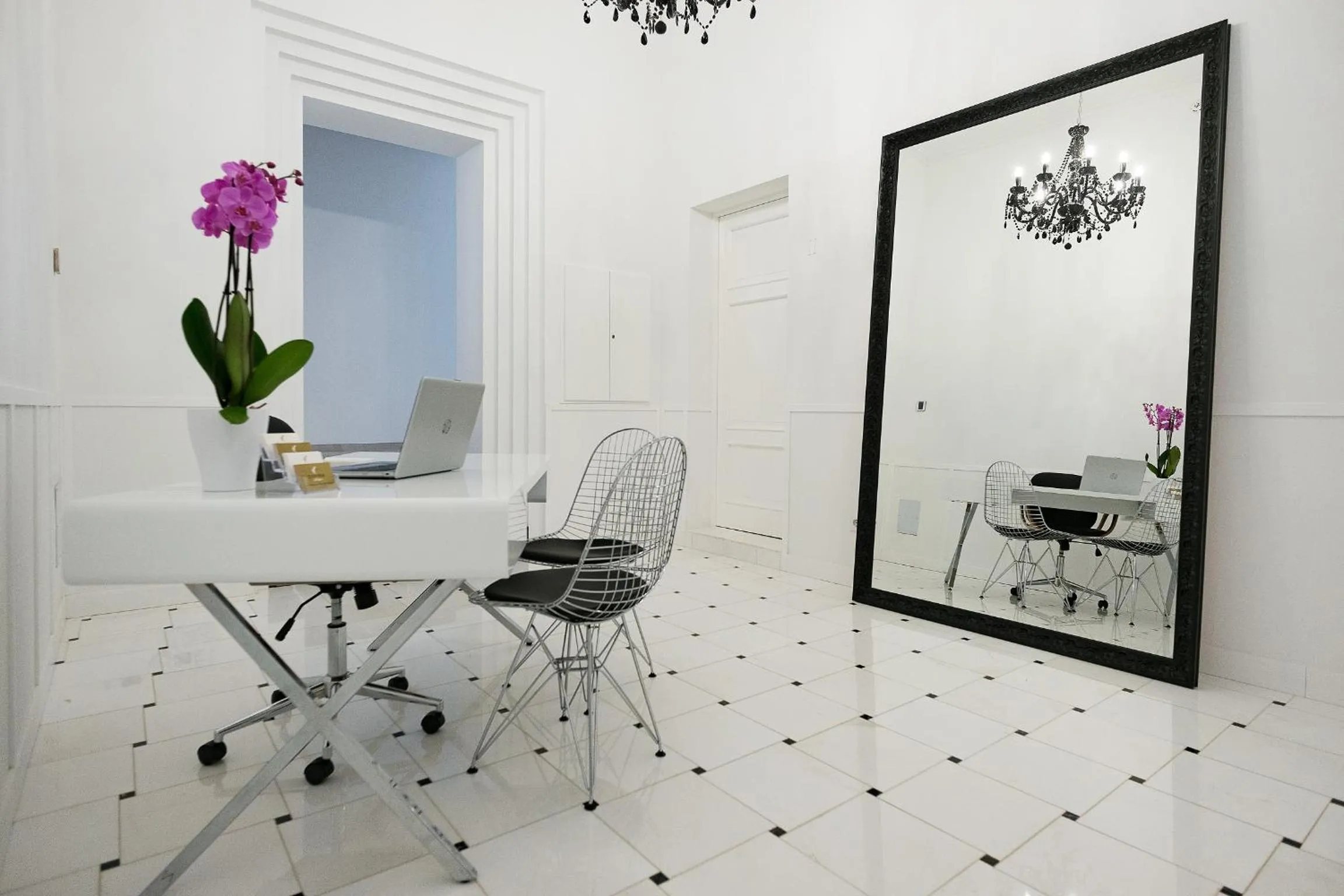 Lobby or reception in Divina Suites Hotel Boutique - Adults only