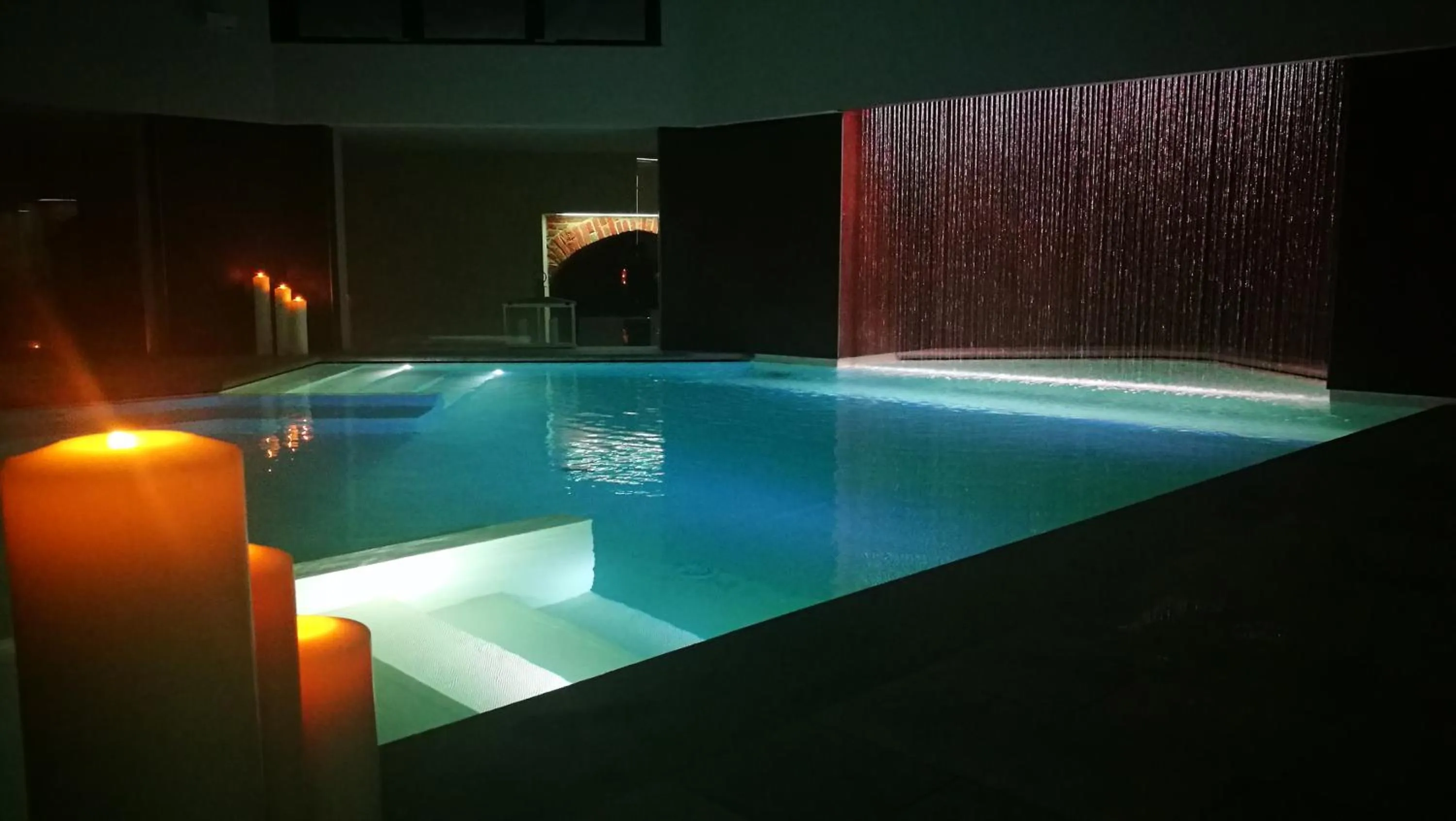 Hot Tub in Relais Villa Prato