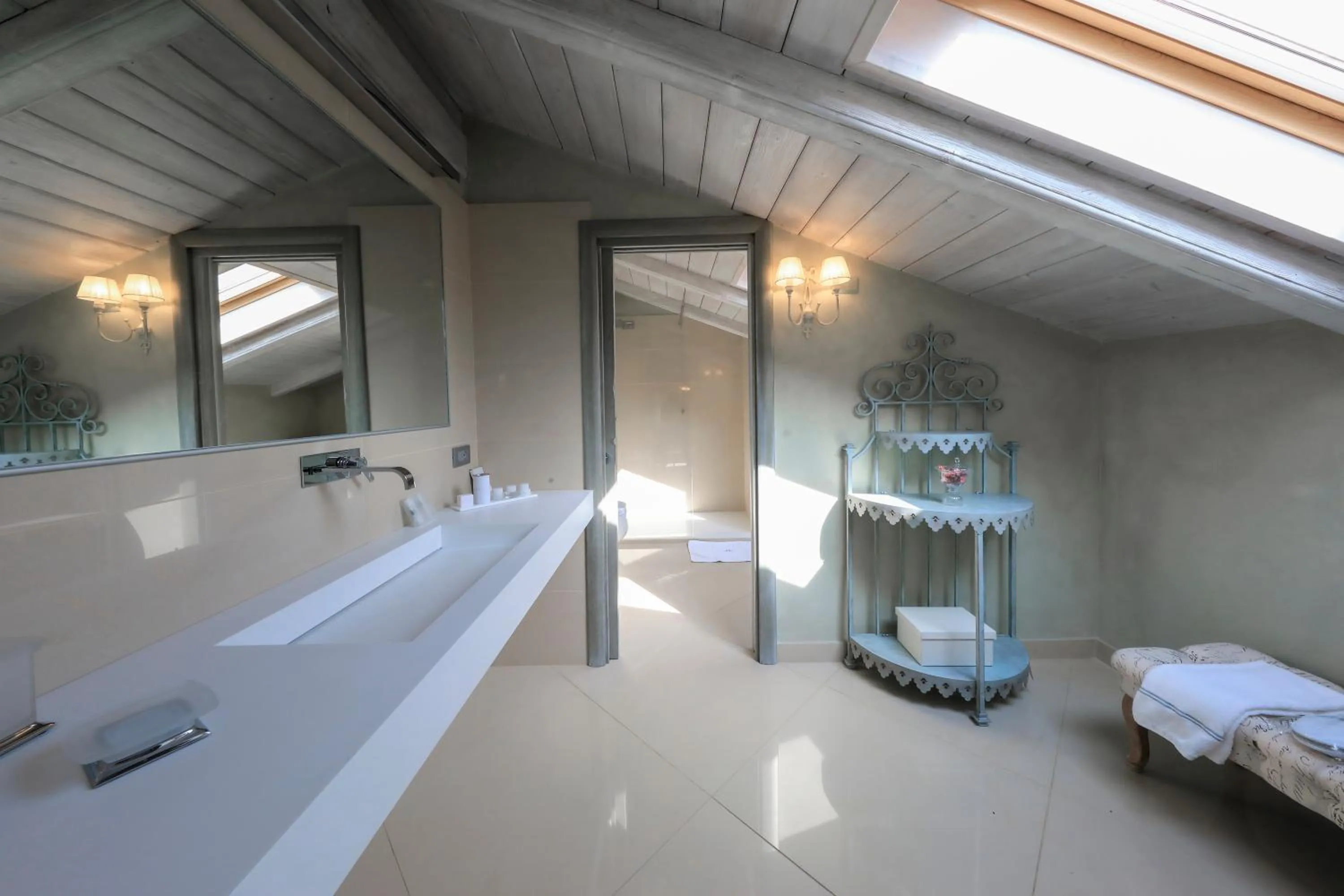 Bathroom in Relais Villa Prato